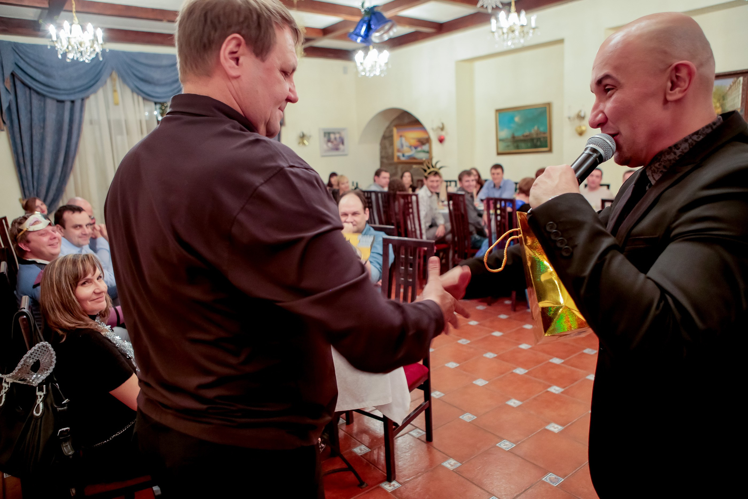 Корпоратив. Max Matvich and Victoria Basova are professionals in their field