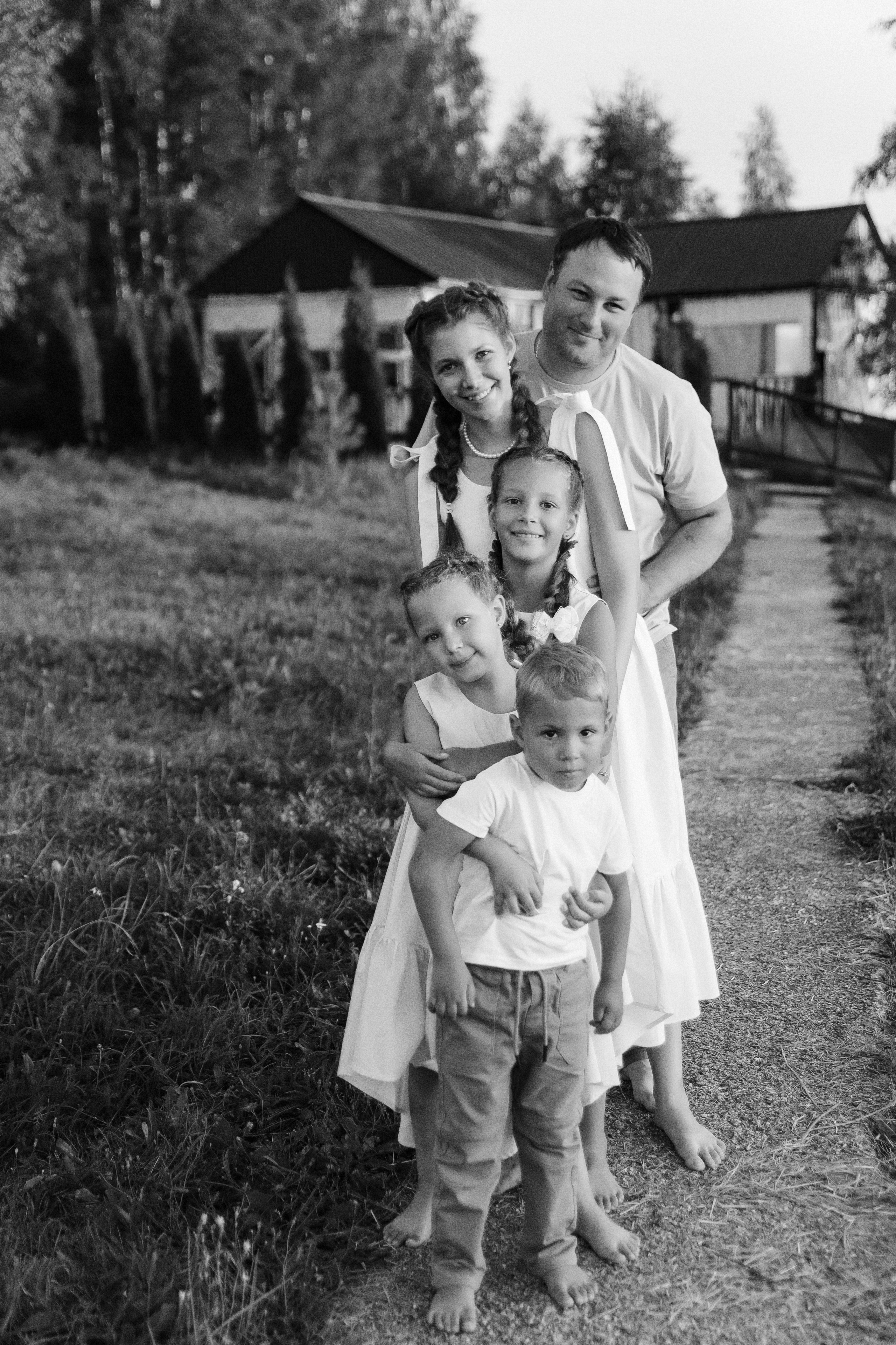 Олег, Вика, Варя, Маша и Тима. Семейный фотограф • Домашние съемки в Нижнем Новгороде