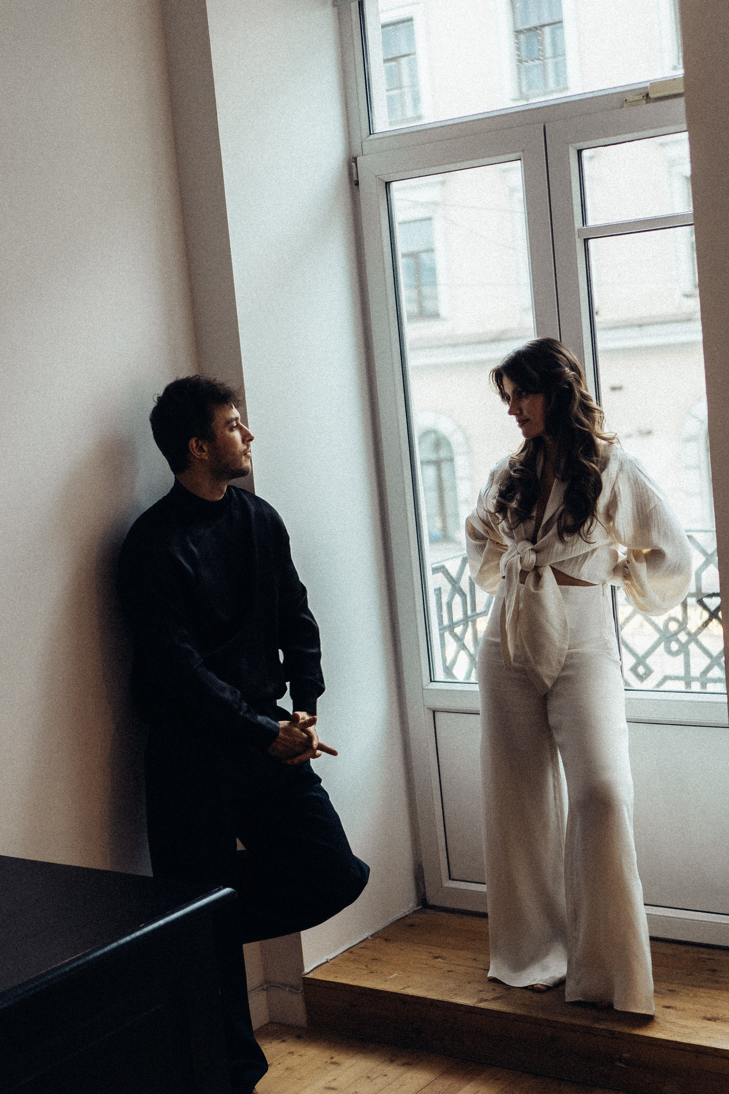 УТРО ЖЕНИХА И НЕВЕСТЫ В ПИТЕРСКОЙ КВАРТИРЕ И СЬЕМКА С СВАДЕБНЫХ ОБРАЗАХ. Профессиональный фотограф, Санкт-Петербург — Виктория Богомолова