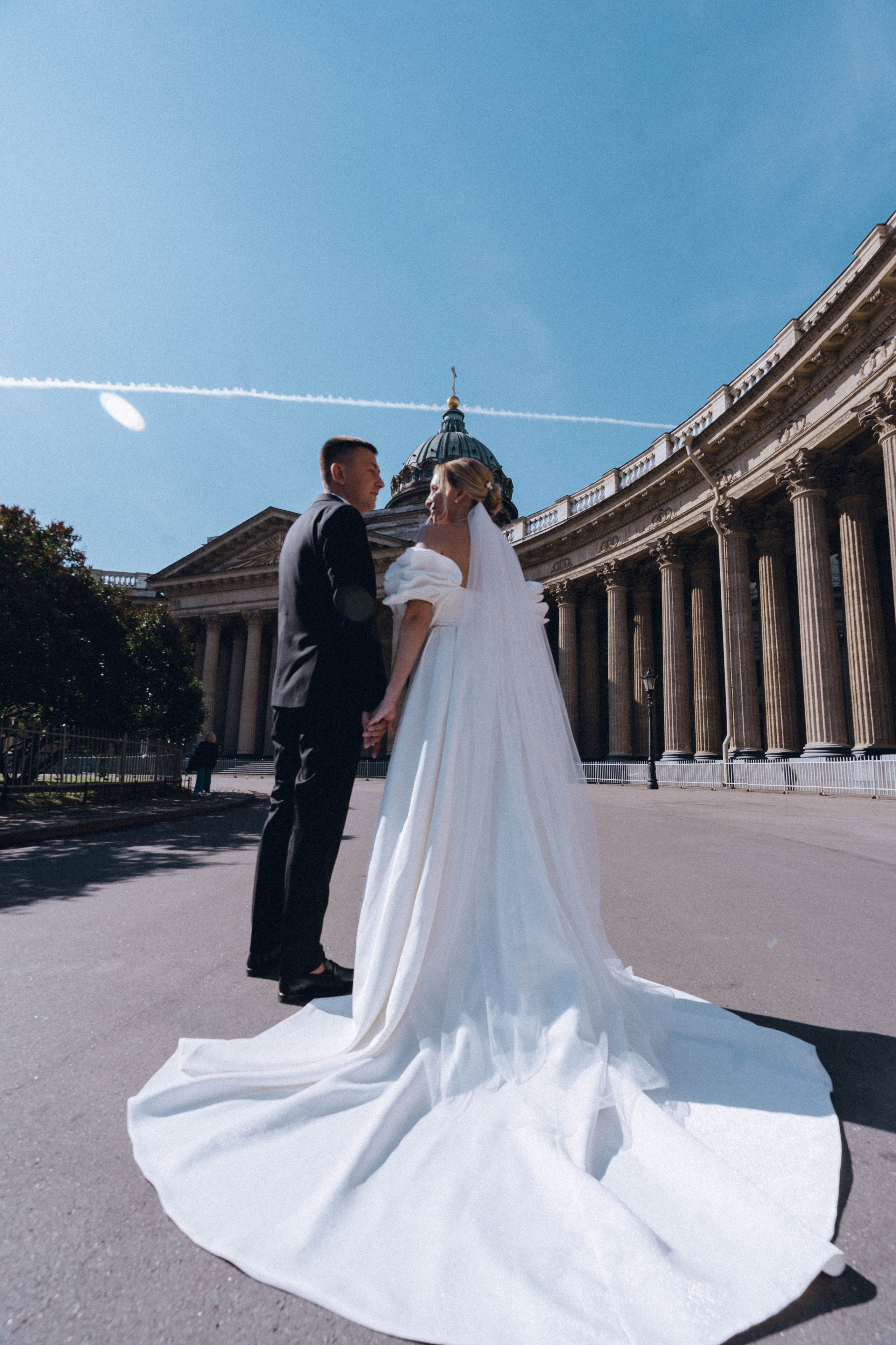 СВАДЕНБНАЯ СЬЕМКА НА КАТЕРЕ ПО КАНАЛАМ САНКТ-ПЕТЕРБУРГА И В АКВАТОРИИ НЕВЫ. Профессиональный фотограф, Санкт-Петербург — Виктория Богомолова