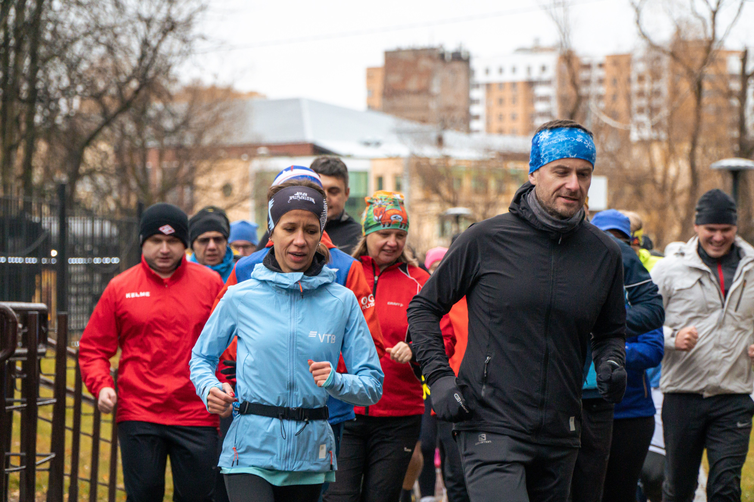 5 вёрст Реутов 16.11.2024. Роман Капилюшов. Бег. Фото. Видео. г. Люберцы