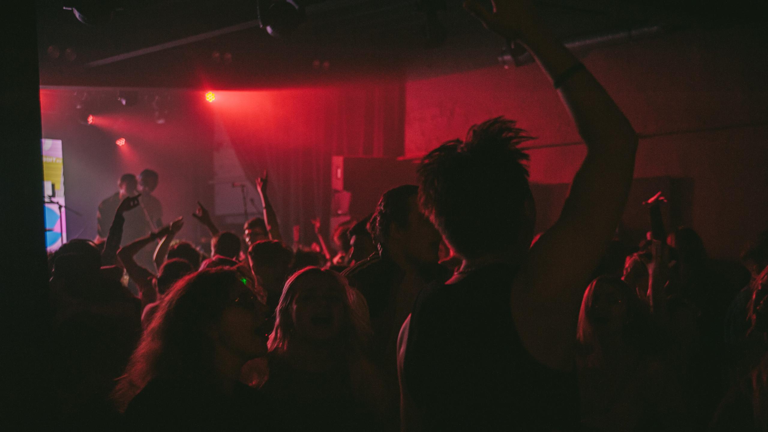 Клубы. Фотограф Калашникова Софья