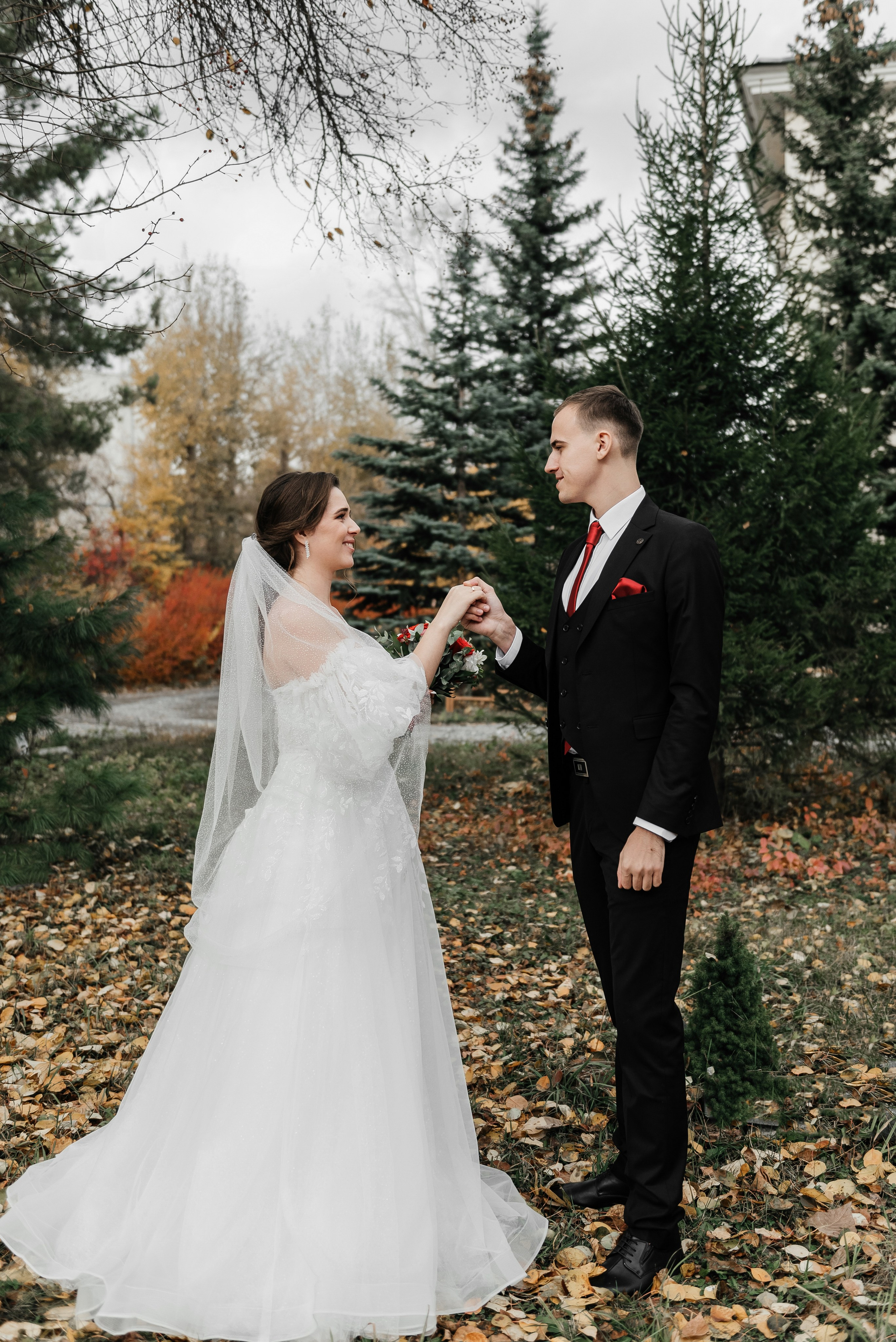 Свадебный фотограф в Екатеринбурге. Свадебная фотосъемка. Свадебный фотограф в Екатеринбурге