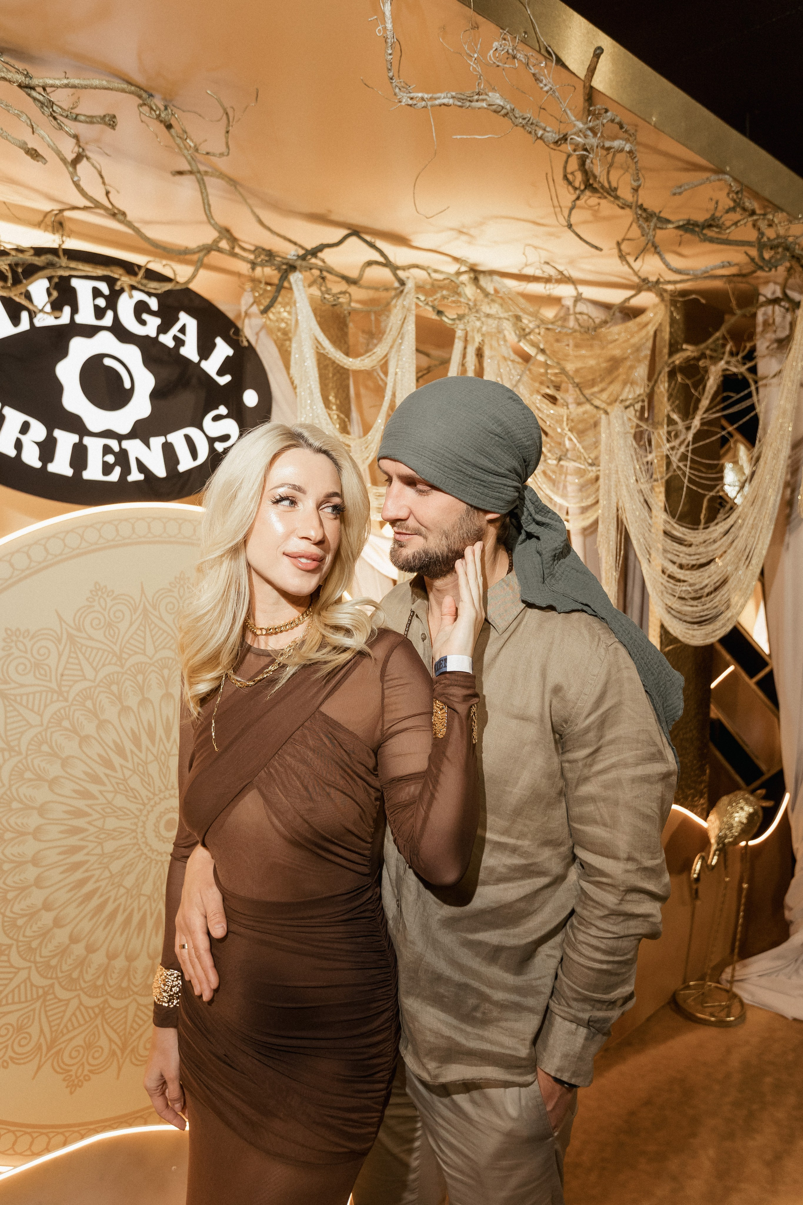 ILLEGAL FRIENDS — MIRAGE [PART I]. СВОИ. ФОТООТЧЕТЫ-СОБЫТИЯ-МЕСТА