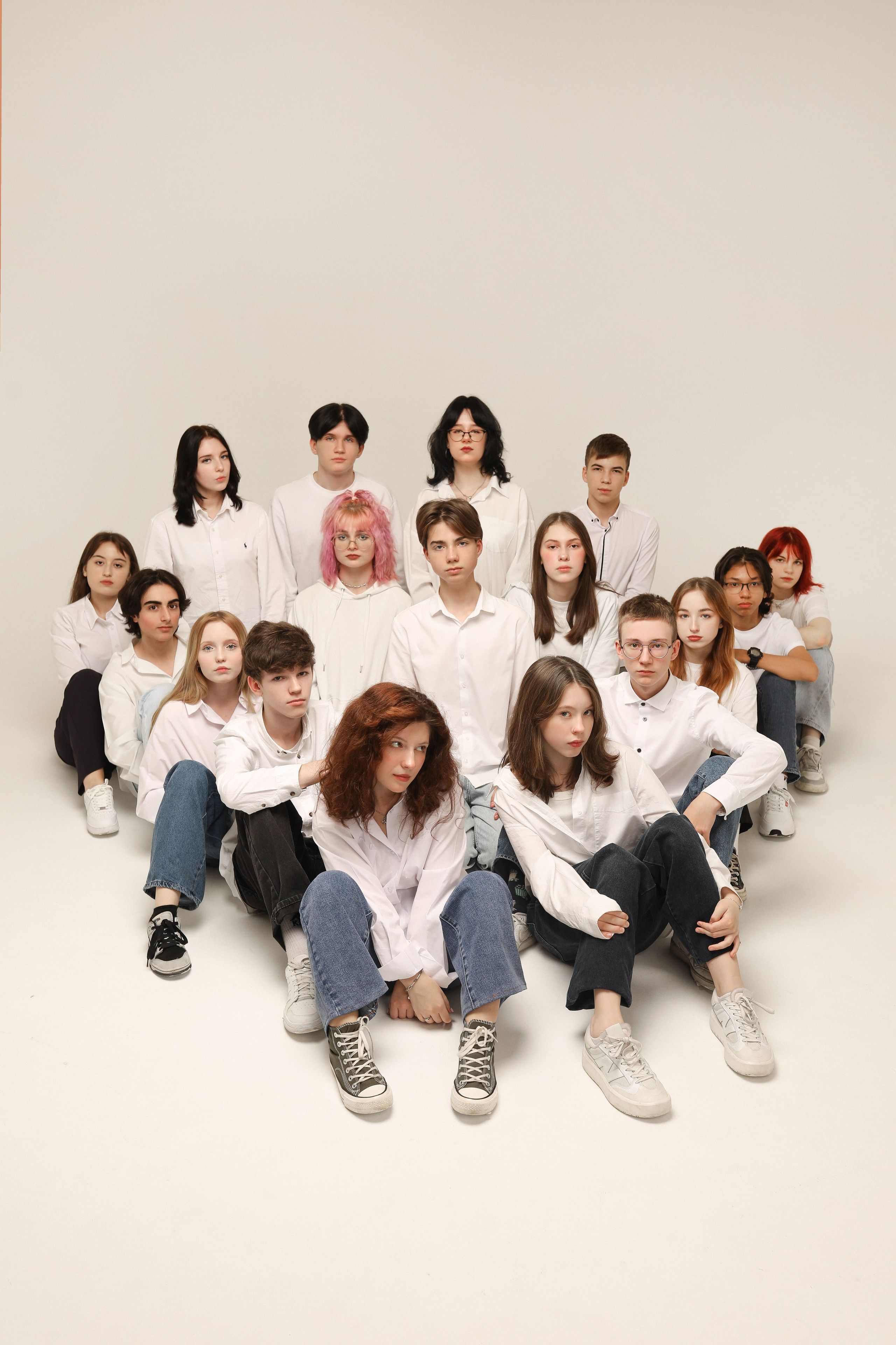 9 класс 690 школа. Лена Колягина Фотограф по любви