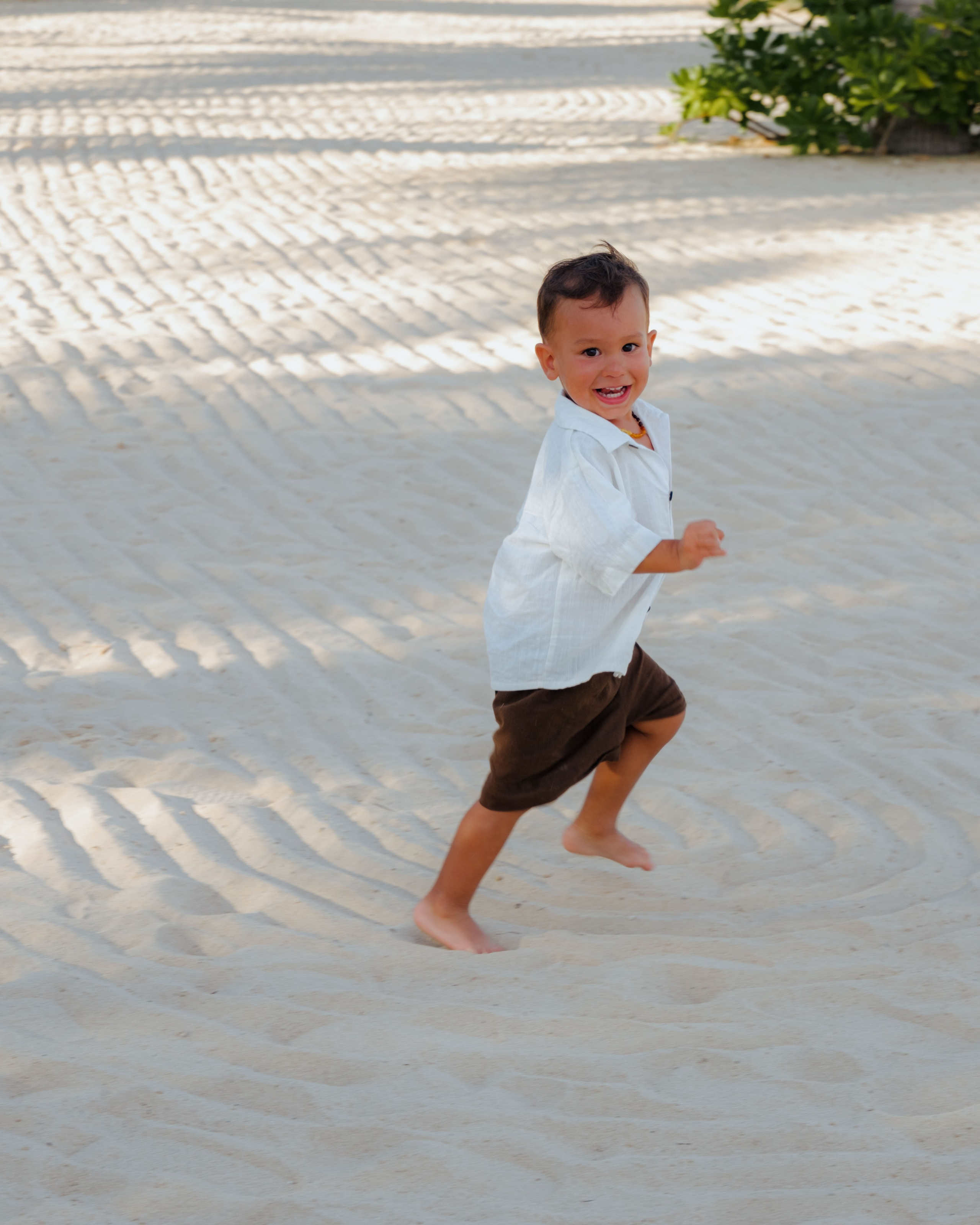 Mother and daughters. Portrait photographer Nha Trang | Julia Meshanina
