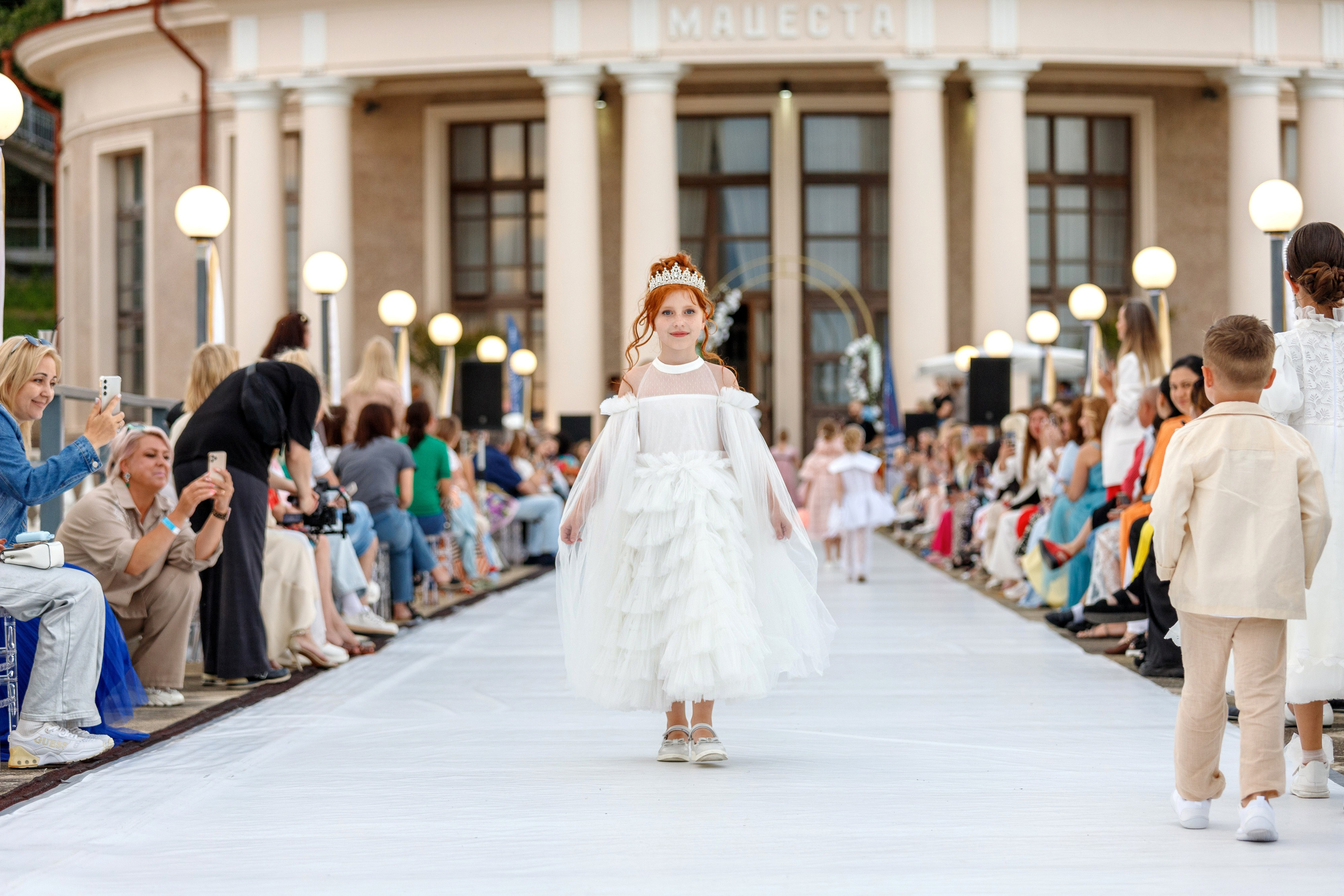 29 Fashion Cruise. Интерьерный и фуд фотограф в Иркутске Дмитрий Арно