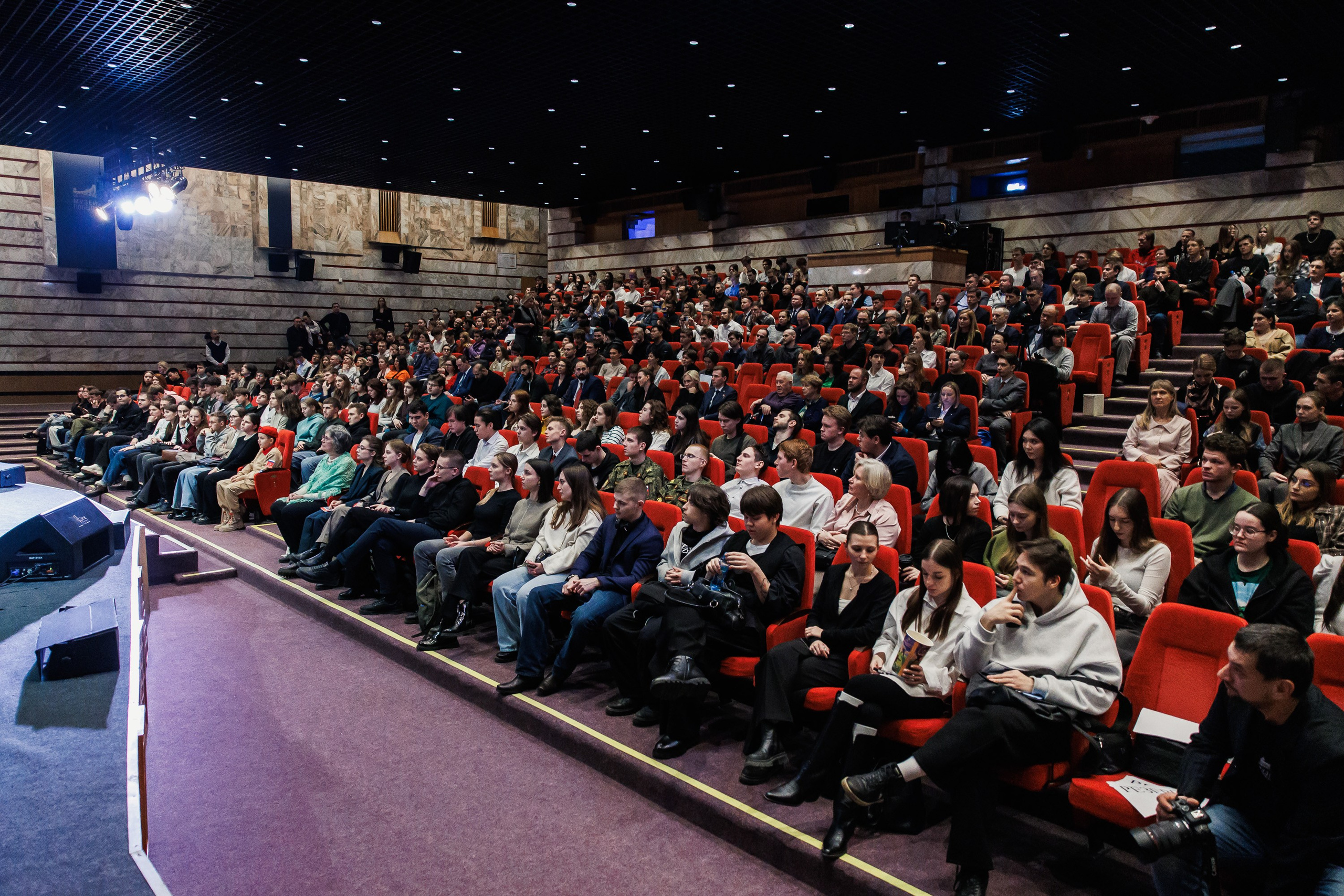 Премьера фильма “Быть Светом”. Photographer Danil Aykin