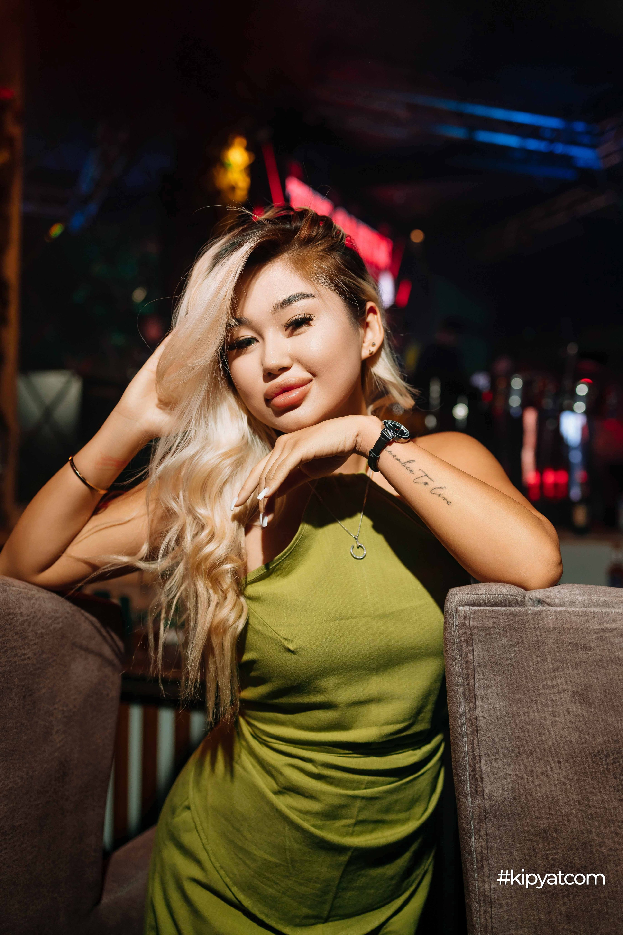 The Queen Prive. Кипятком Шымкент