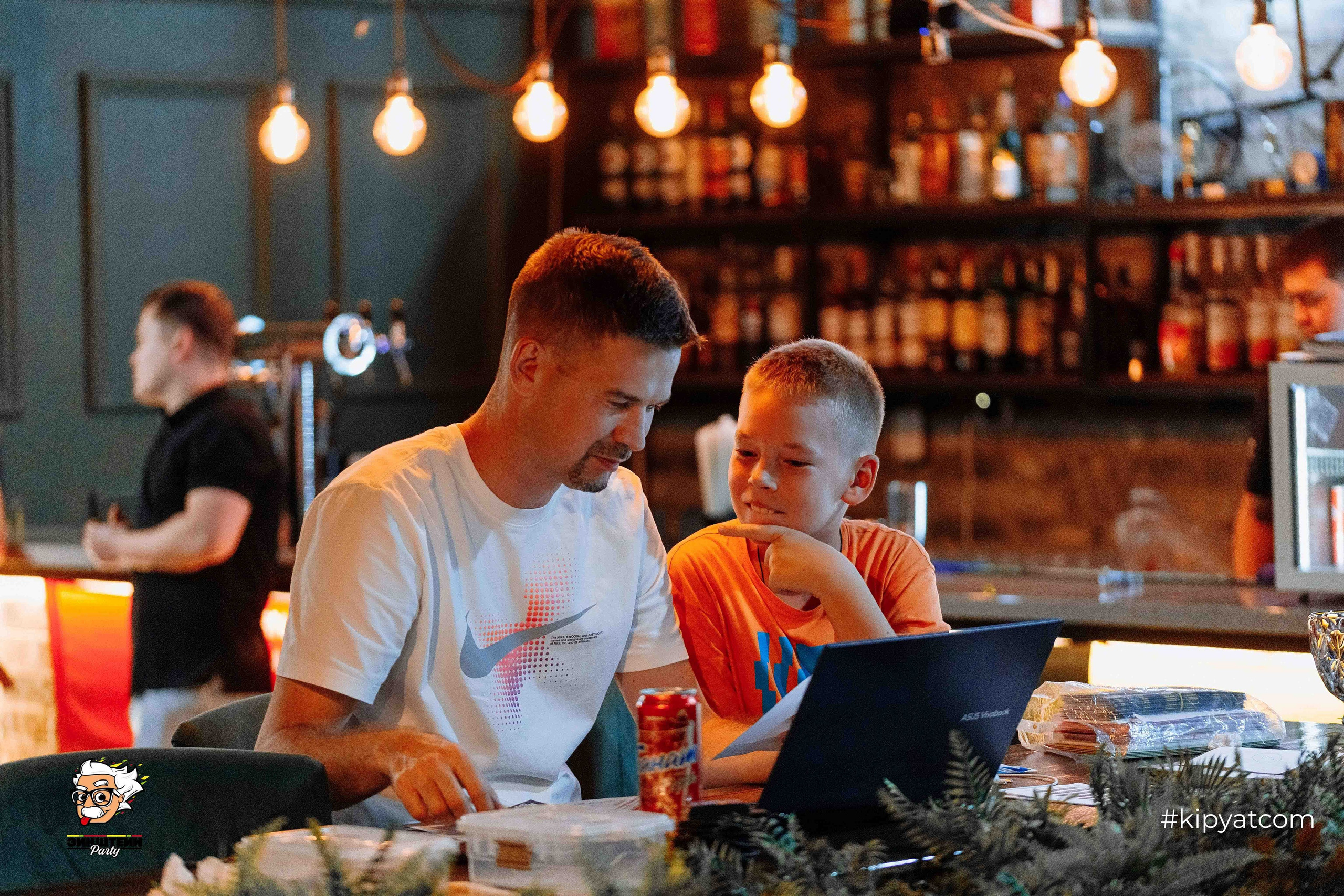 Эйнштейн Party