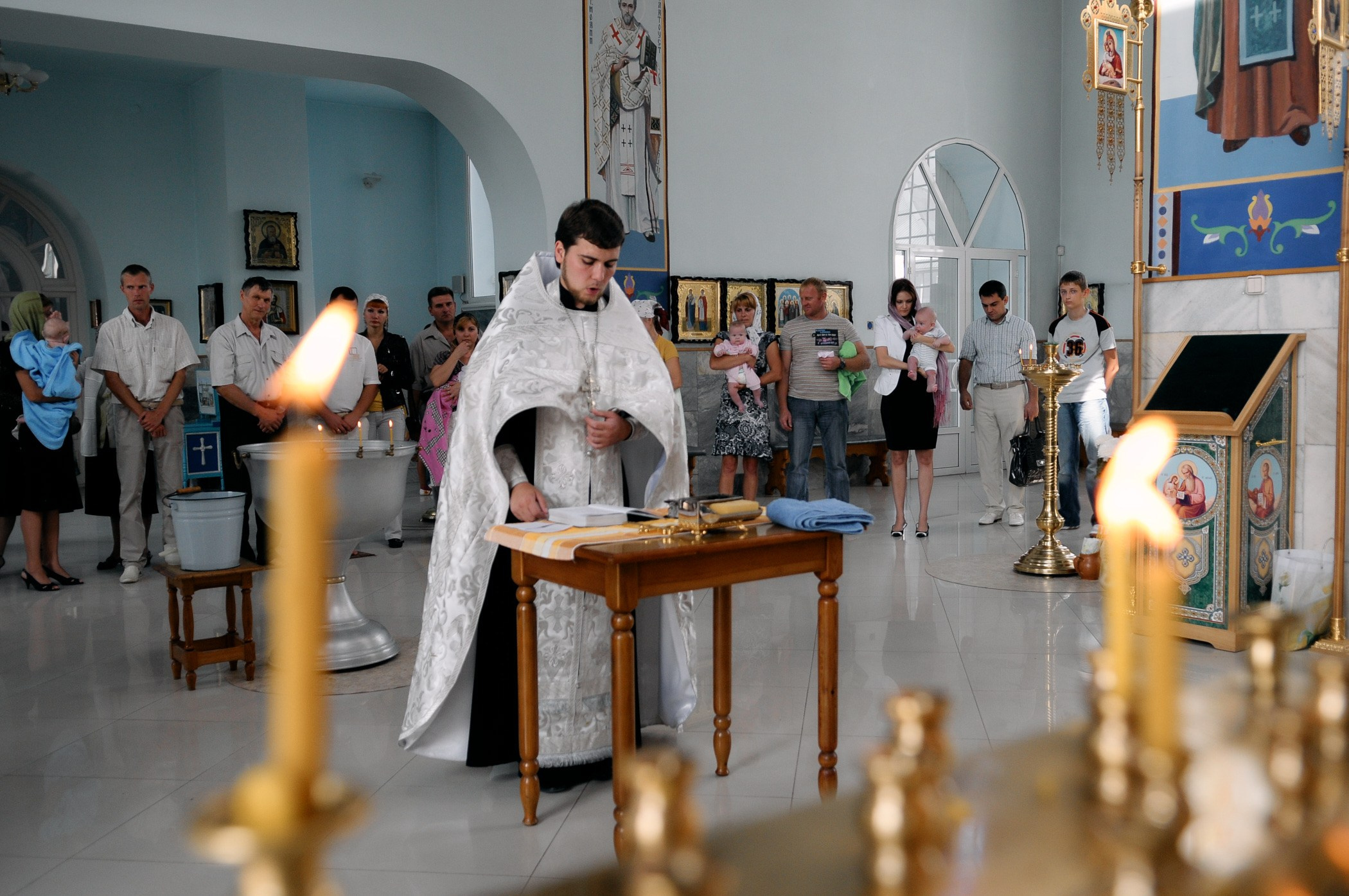 Фотосъёмки в храме. Юрий Березнюк. Фотограф в Новороссийске. Фотожурналистика