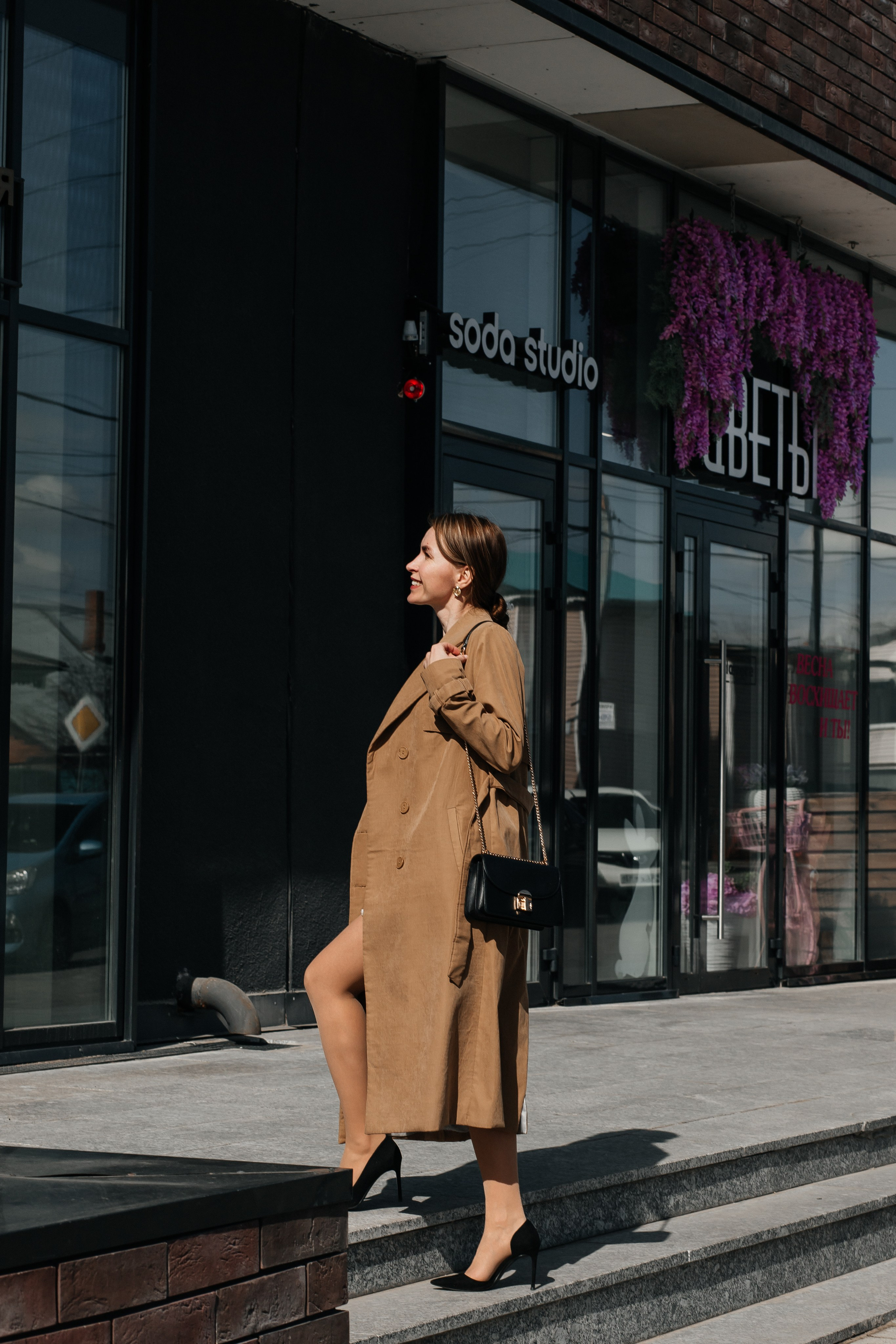 Екатерина. Фотограф в Иркутске Анастасия Кись. Студийная фотосессия беременности в тканях Иркутск. Семейная фотосессия, ПОРТРЕТ «ПОКОЛЕНИЕ»