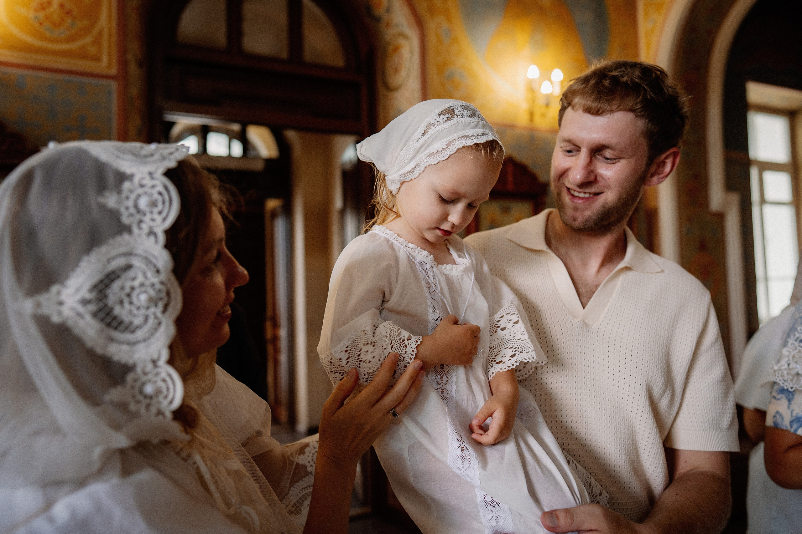 Крещение Эммы. Фотограф на Крещение и Венчание в Красноярске Рамазанова Юлия