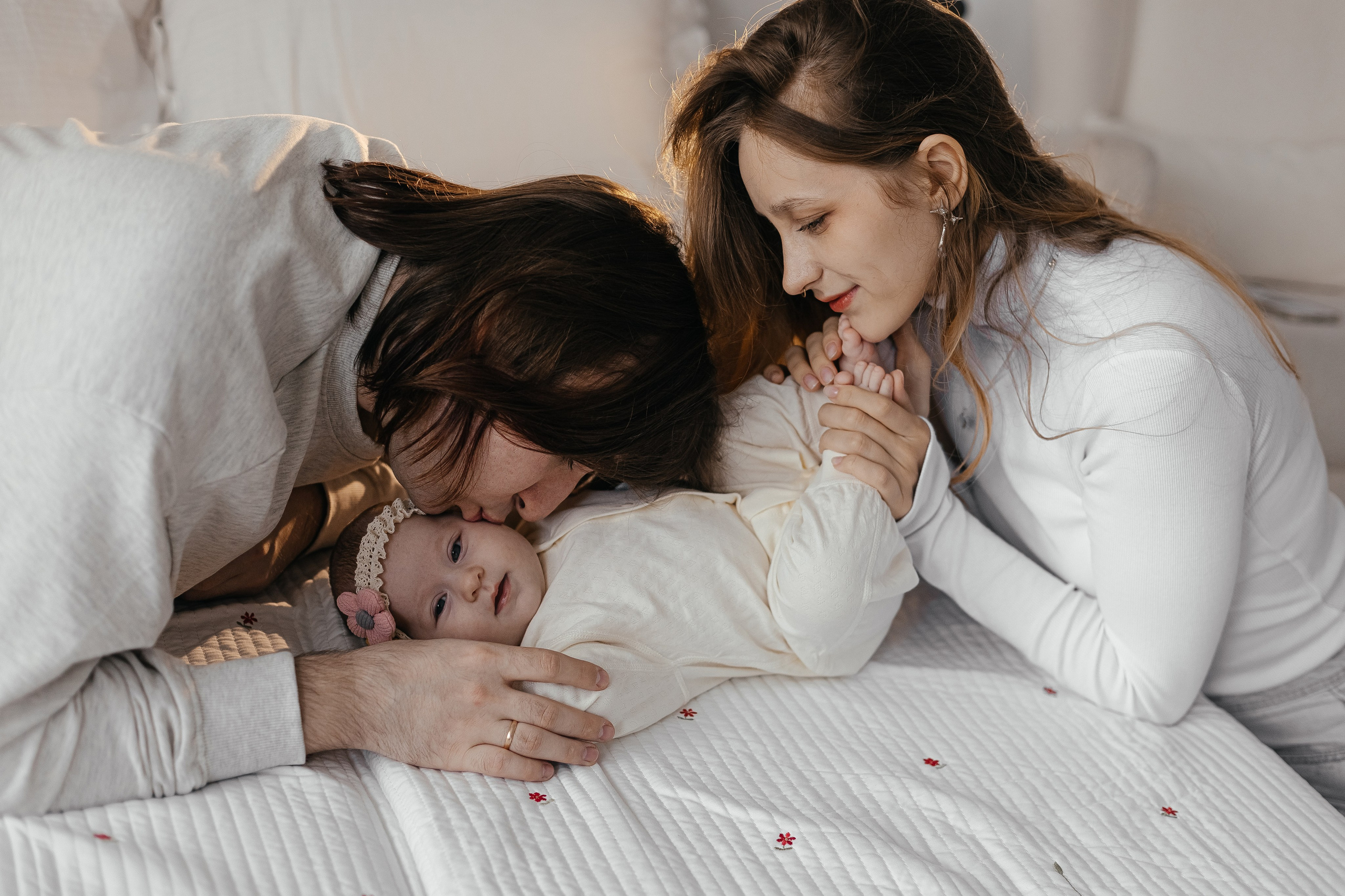 Зоя, Дима и Вика. Главная