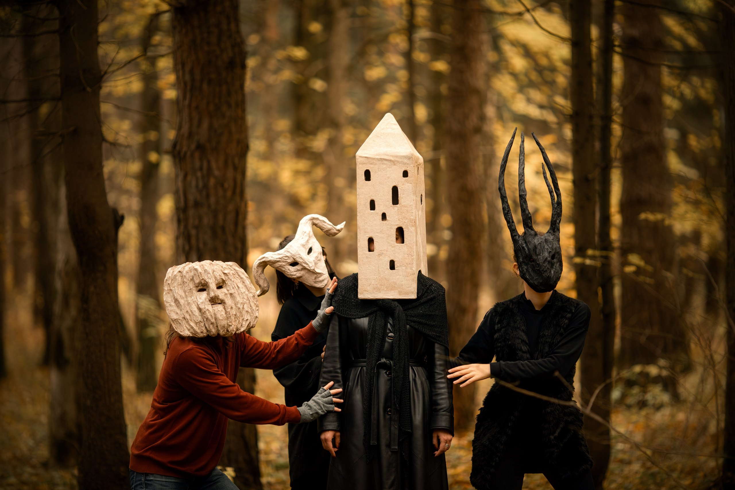 Фотопроект «Духи леса» — маски из папье-маше, свет и тишина природы. Фотограф Анна Грошикова — авторская съёмка на рассвете и закате в Москве, Мытищах, Солнечногорске и Московской области
