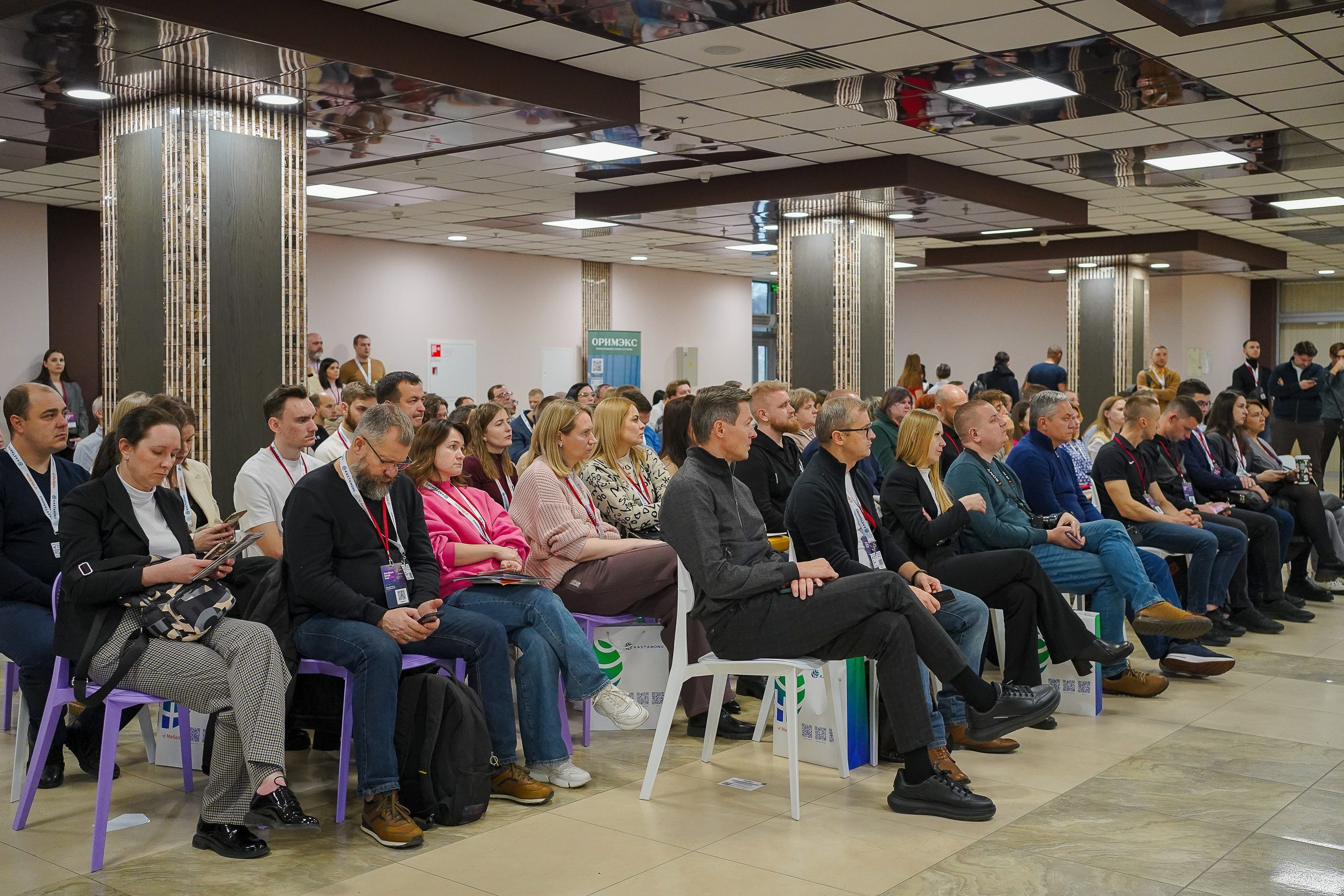 Фотограф b2b фотосъемка b2b фотограф на выставку конференцию форум. Фотограф b2b на выставки, конференции, форумы в Москве