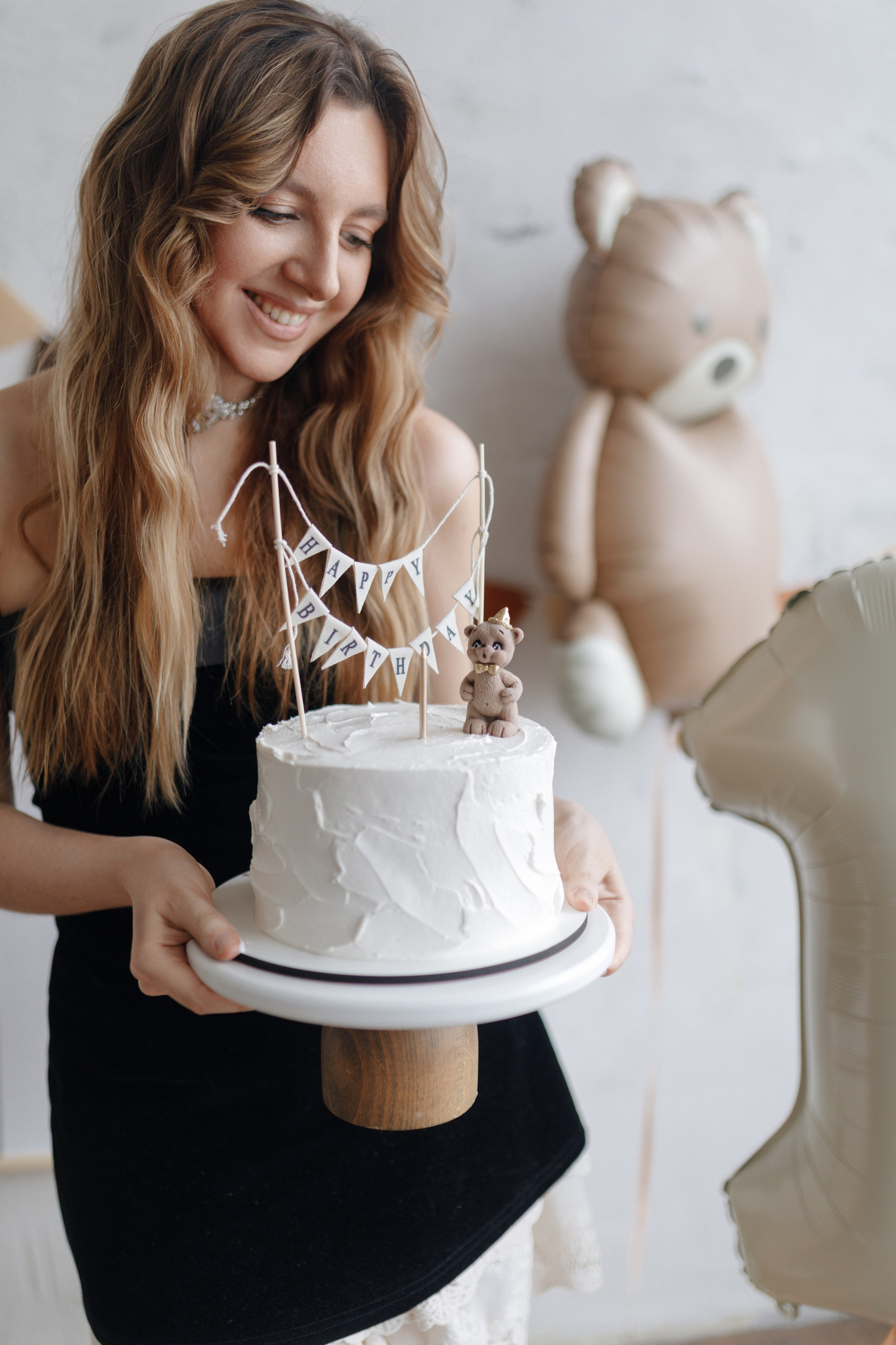 Арсению Годик. Главная