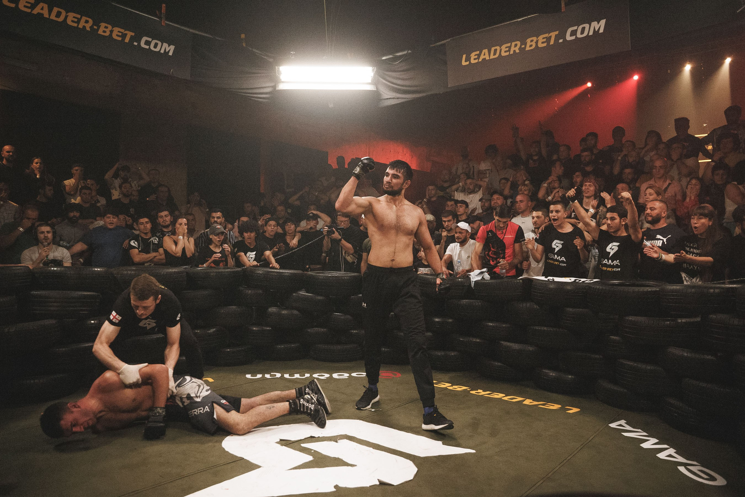 Fights // Social. Bivol images