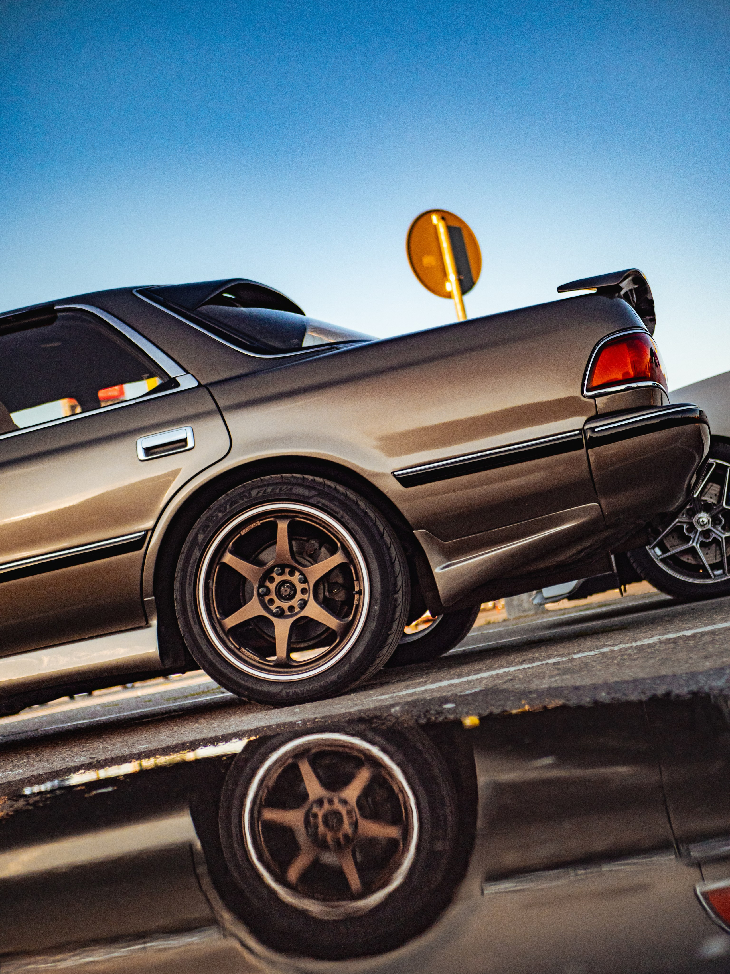 Downfly. Автомобильный фотограф в Москве Максим Москаленко