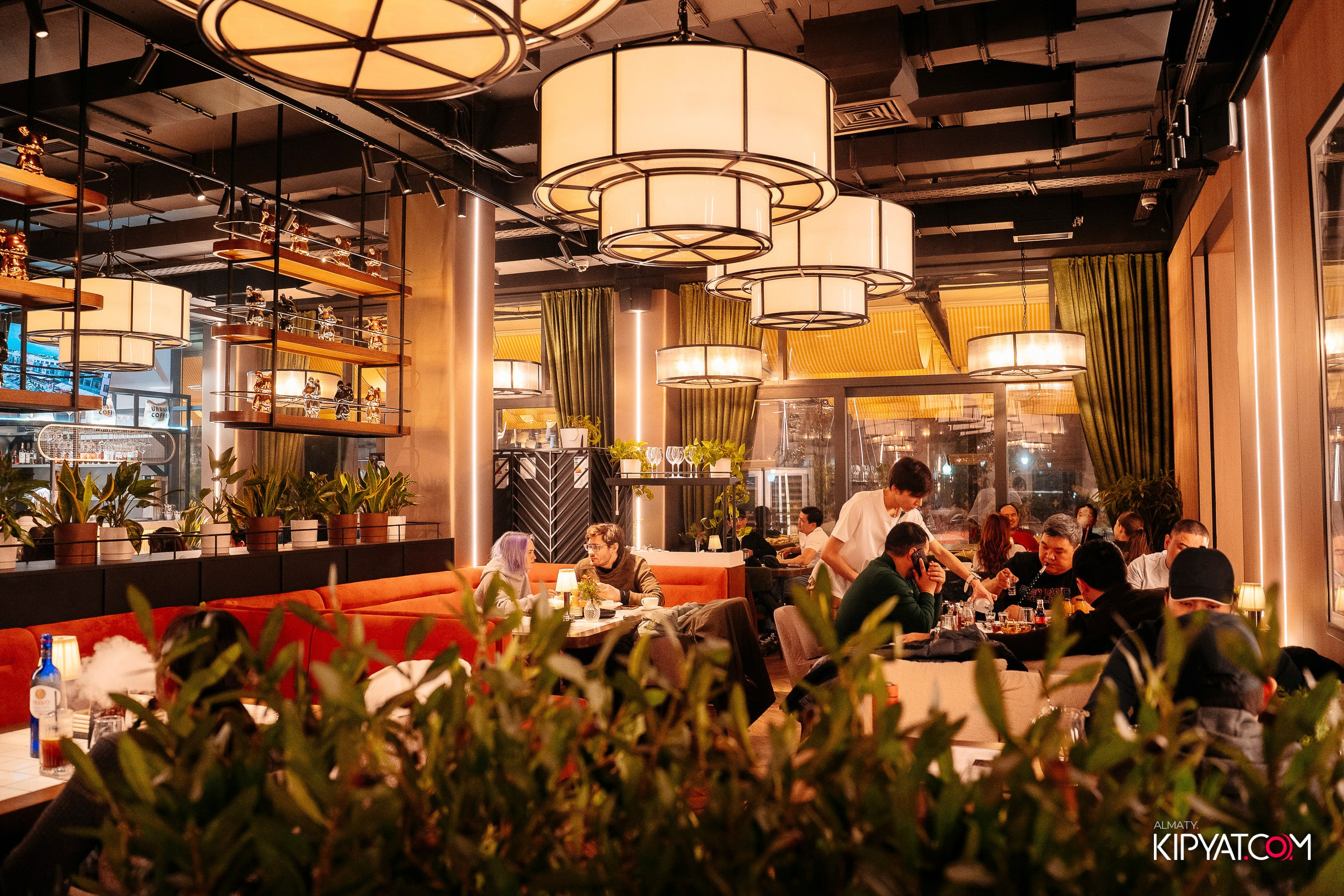 URBAN COFFEE MIRAS. КИПЯТКОМ АЛМАТЫ! Фотосъемка мероприятий в Алматы