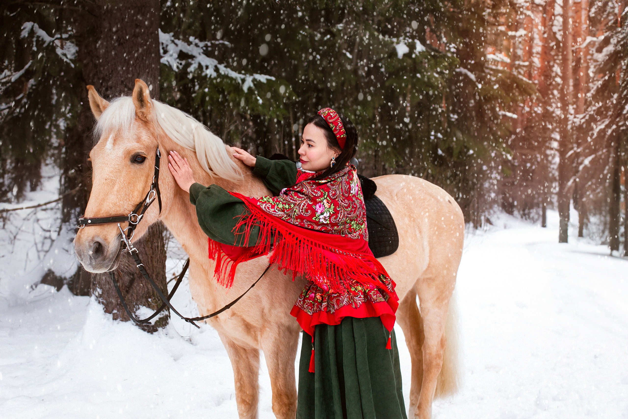 Зимняя прогулка в лесу. Семейный и детский фотограф в Ижевске Анастасия Камариттинова