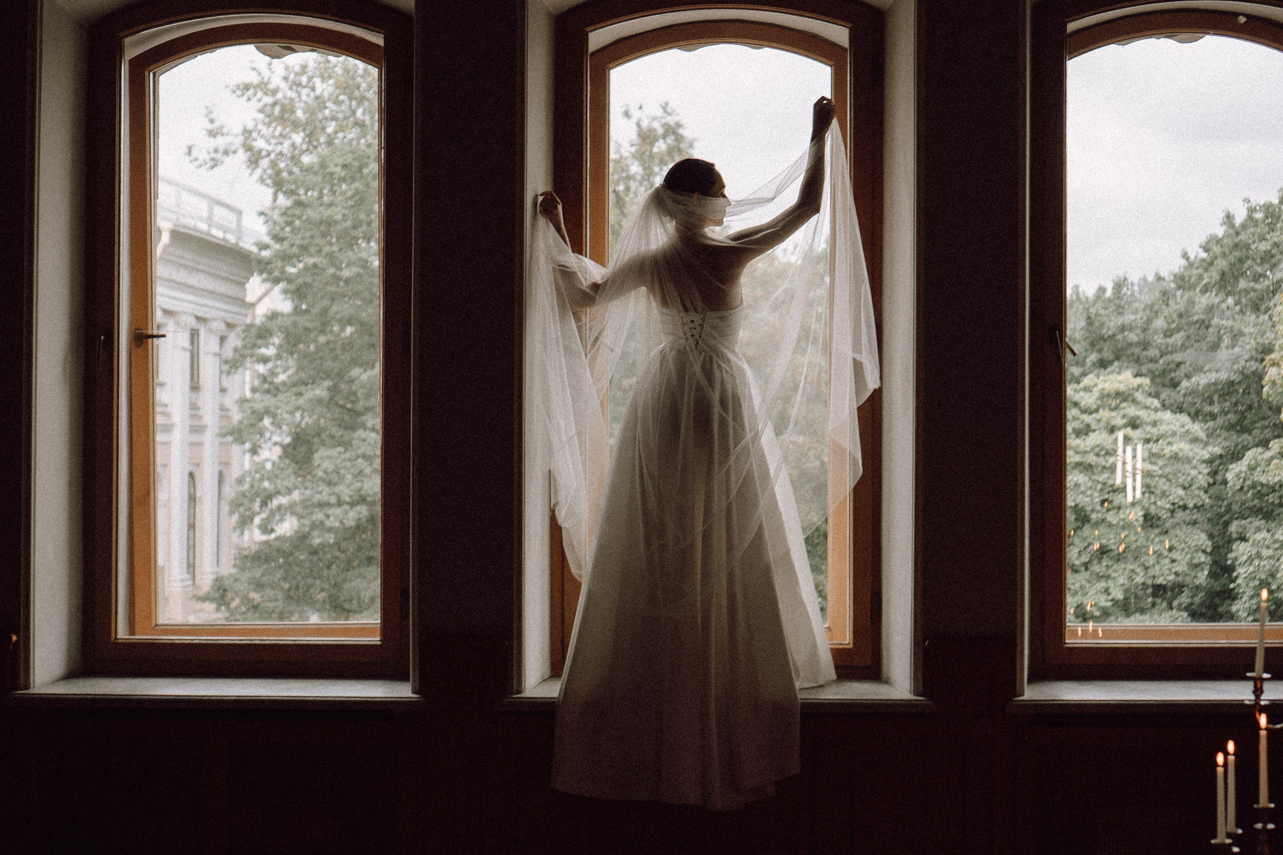 СВАДЕБНАЯ ПРОГУЛКА В САНТК-ПЕТЕРБУРГЕ (ИСАКИЕВСКИЙ СОБОР, ЗИМНЯЯ КАНАВКА, ЭРМИТАЖ И БОЛЬШАЯ МОРСКАЯ УЛИЦА). Профессиональный фотограф, Санкт-Петербург — Виктория Богомолова