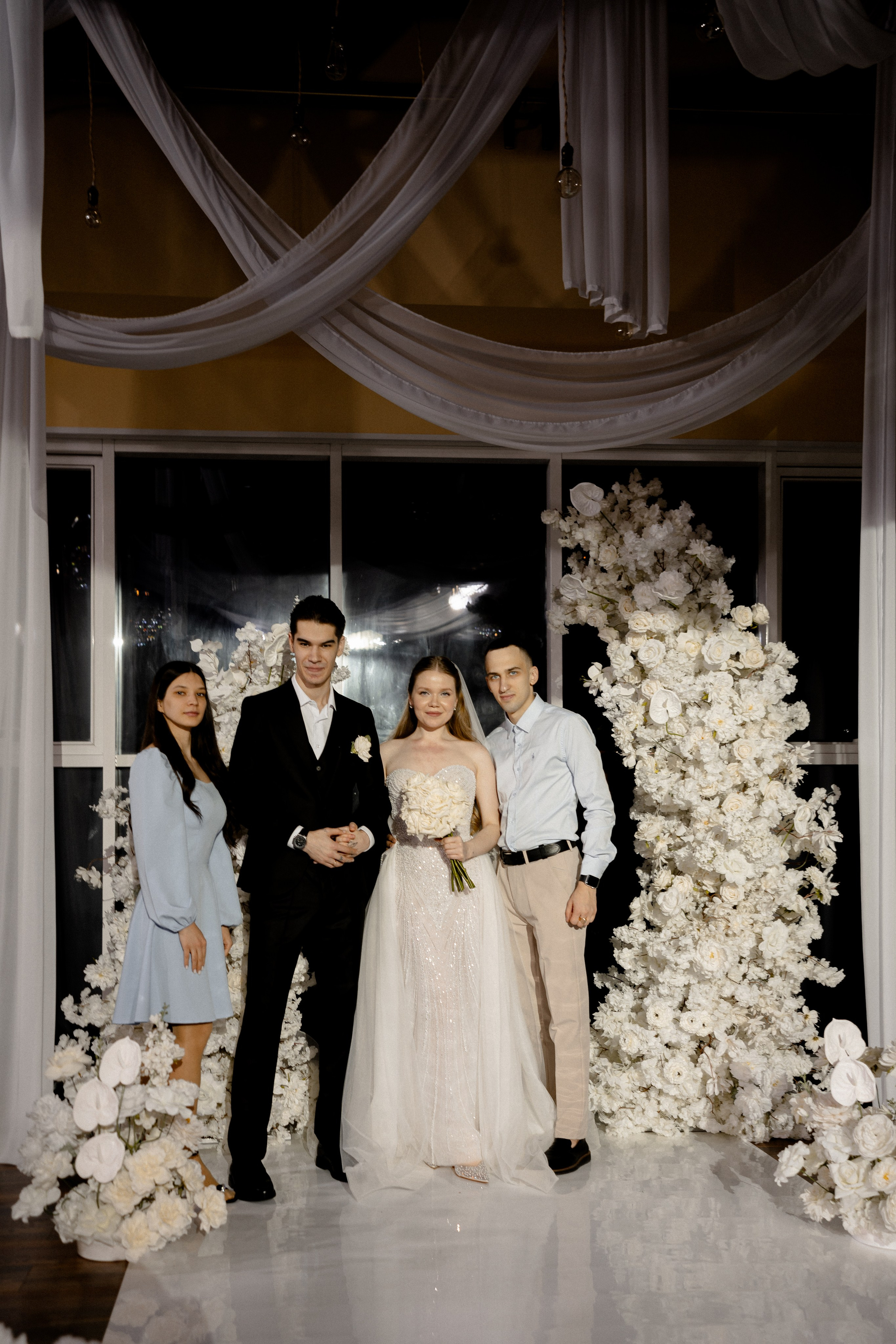СВАДЕБНАЯ СЬЕМКА СБОРОВ В ОТЕЛЕ И ВЫЕЗД НА ЦЕРЕМОНИЮ (СНЯТО В СИБИРЕ В НИЖНЕВАРТОВСКЕ). Профессиональный фотограф, Санкт-Петербург — Виктория Богомолова