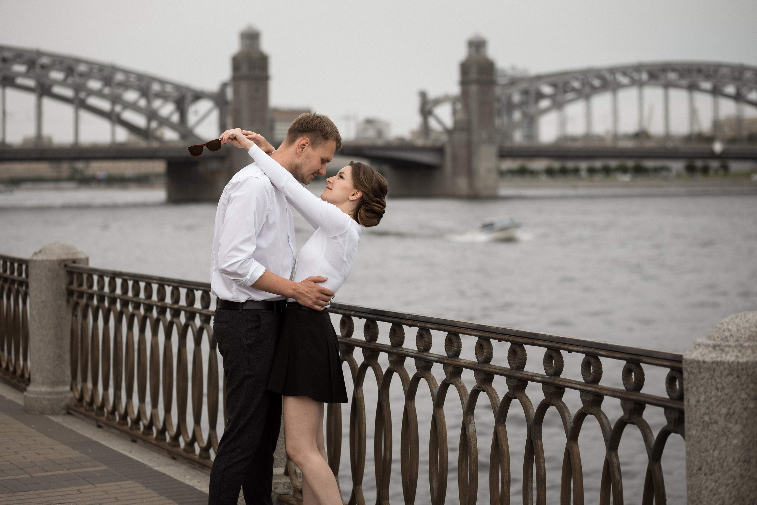 Лавстори в городе. Свадебный фотограф Игорь Брундасов 8PHOTO на свадьбу венчание загс СПб