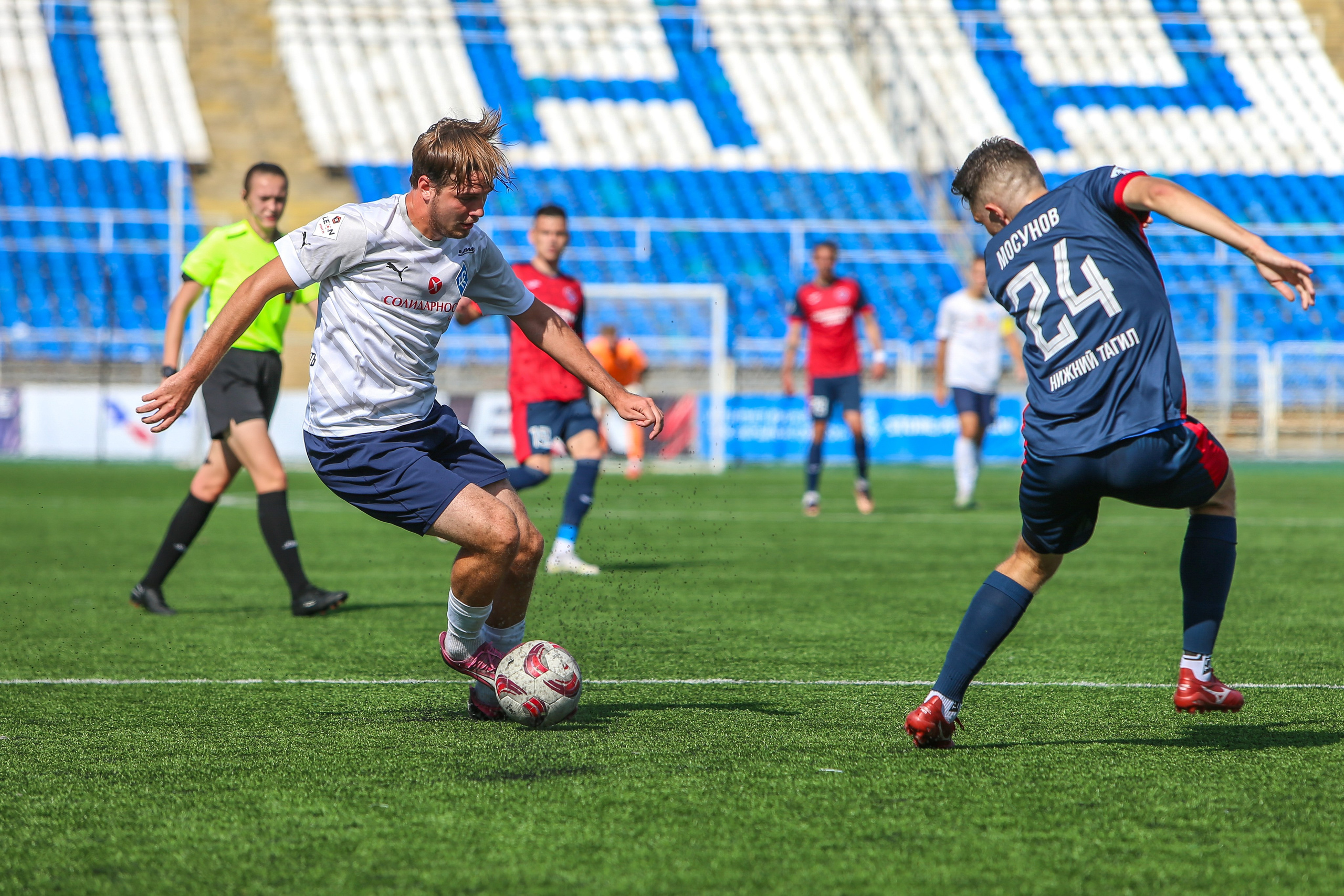 Крылья Советов — Уралец-ТС. Вторая Лига «Дивизион Б». Спортивный фотограф в Самаре