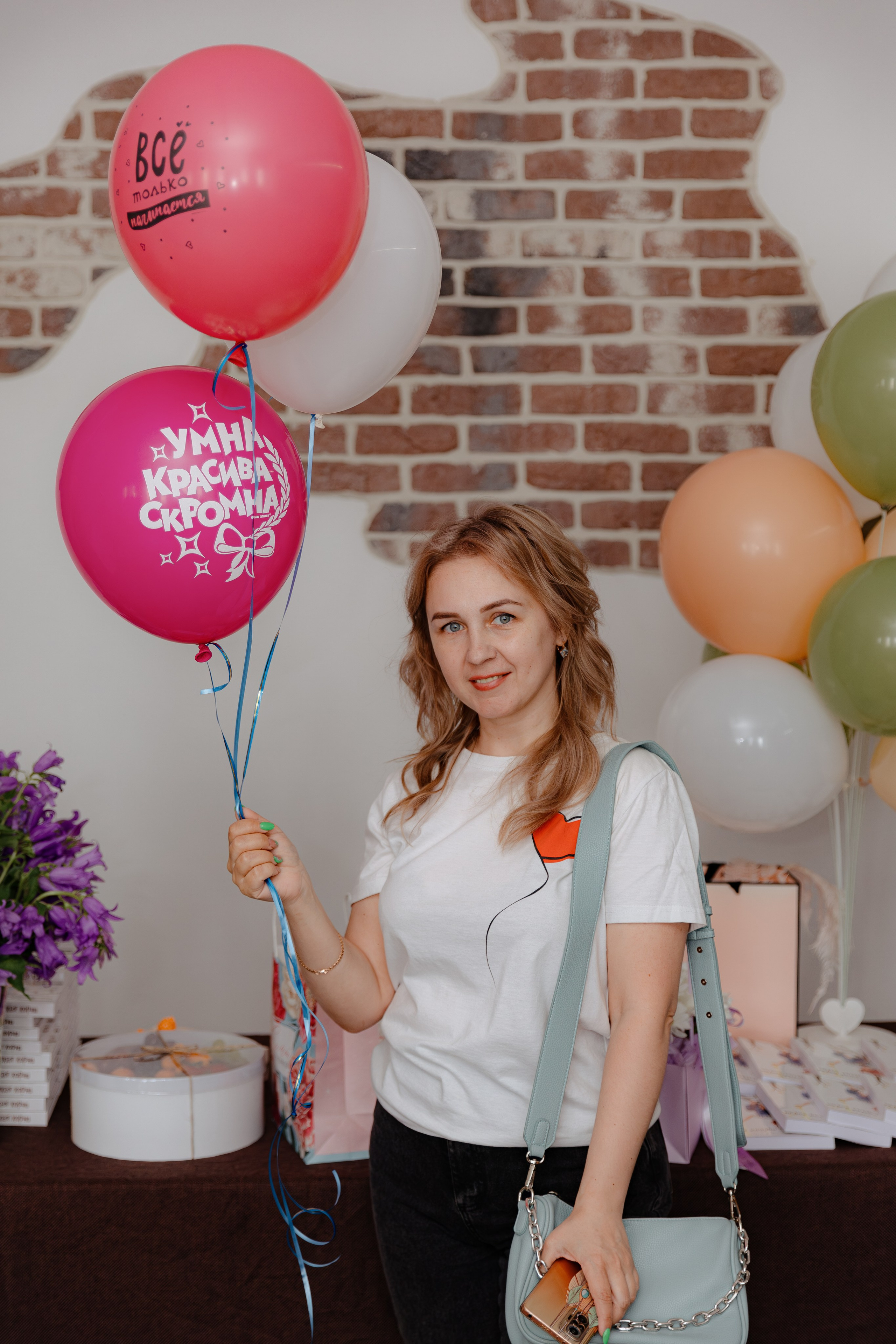 Презентация книги. Свадебный и репортажный фотограф Киров | Вадим Карпук