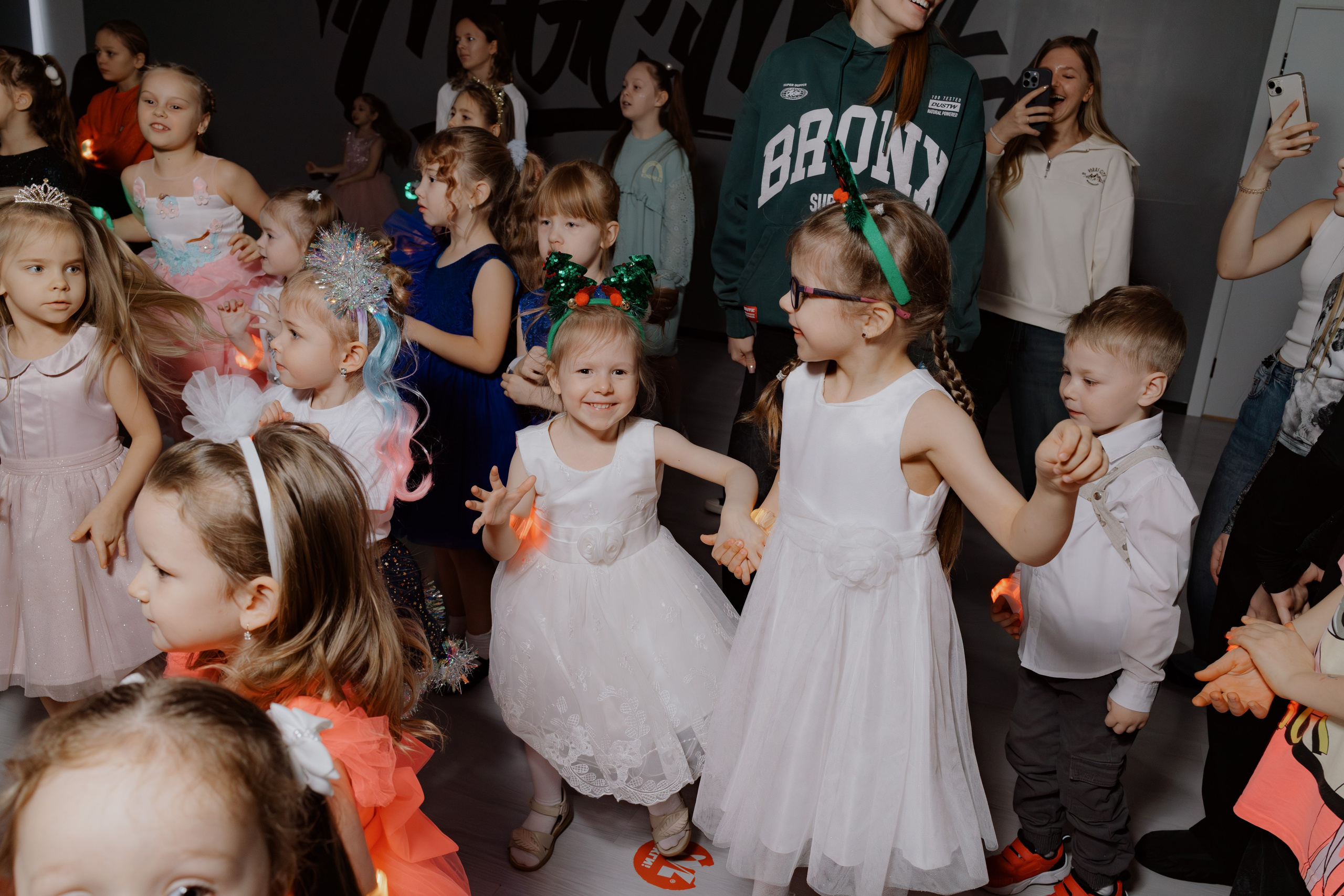 Свадебный и репортажный фотограф Киров | Вадим Карпук