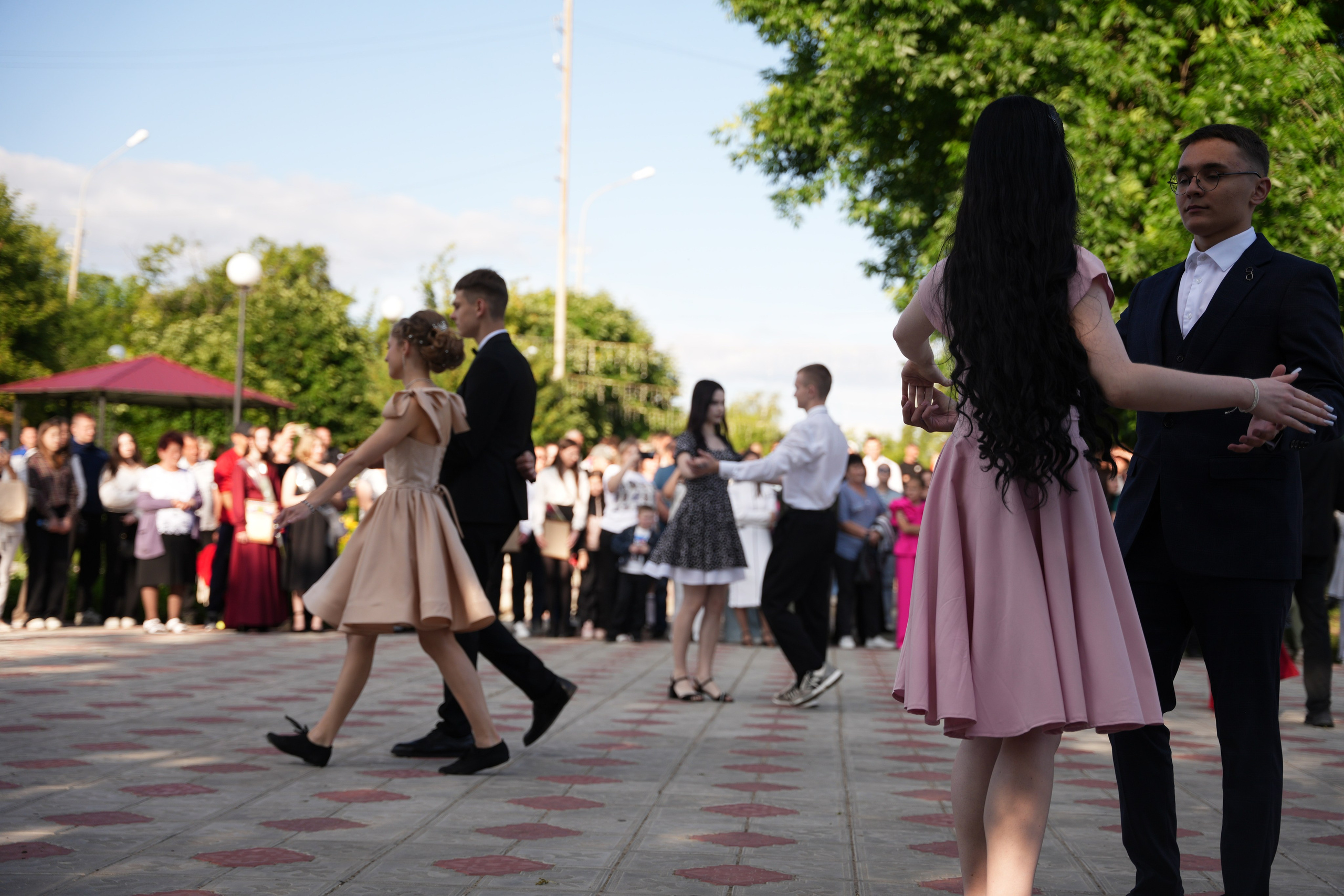 Выпускной в парке. Ольга Плаксина фотограф в Саратове