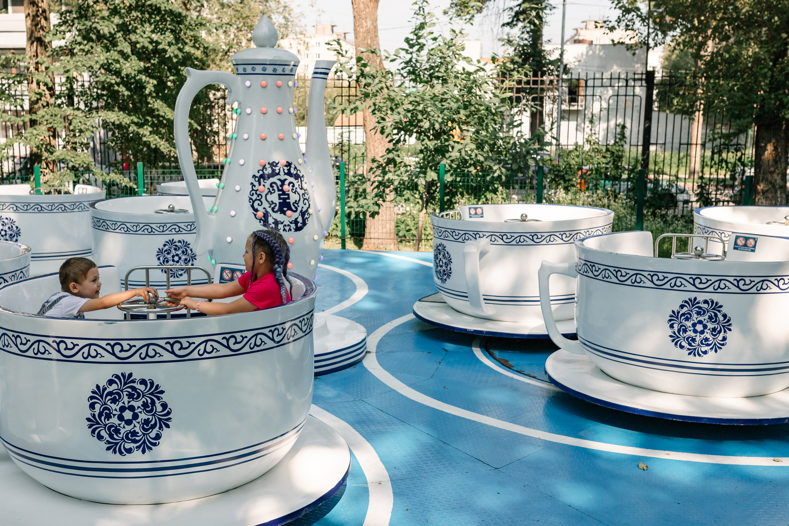 Семейная прогулка. Август 2025. Фотограф Пермь. Свадьбы. Семья и дети, школа, д. сад. Фотокниги