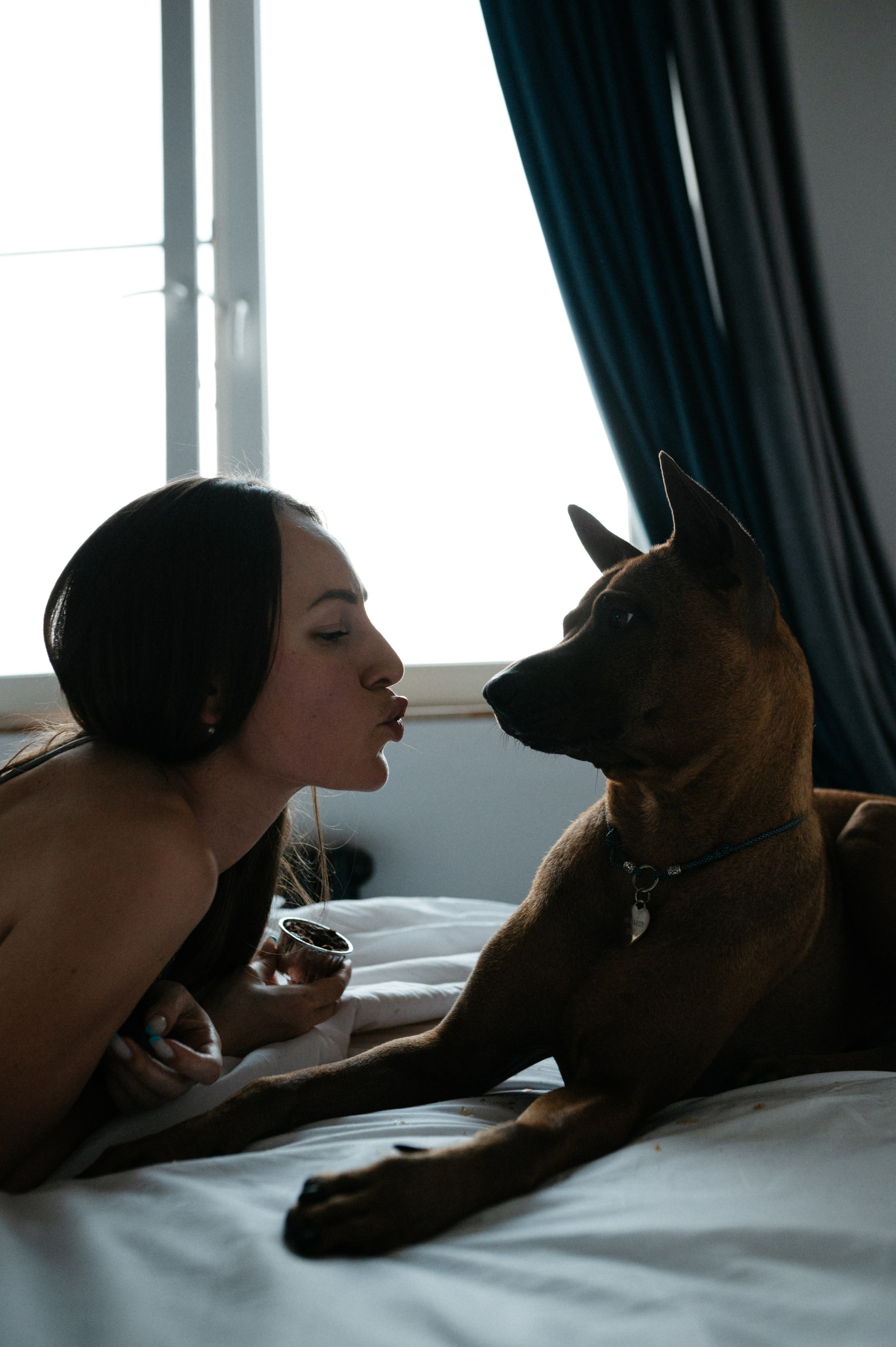 Оксана и Зевс. Фотограф анималист в Москве Ольга Агушева