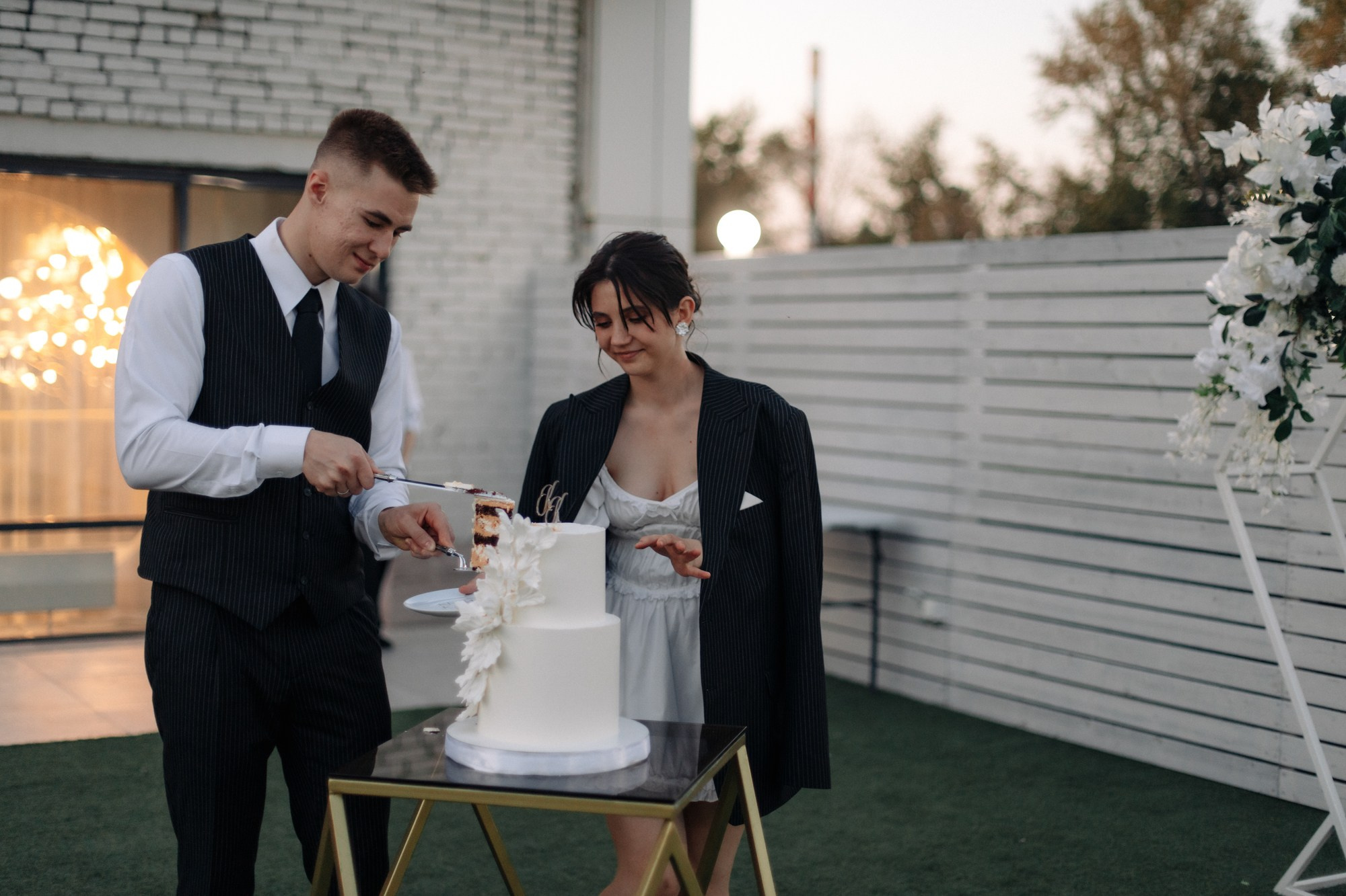 Кирилл и Карина. Свадебный и портретный фотограф в Омске Антон Карев