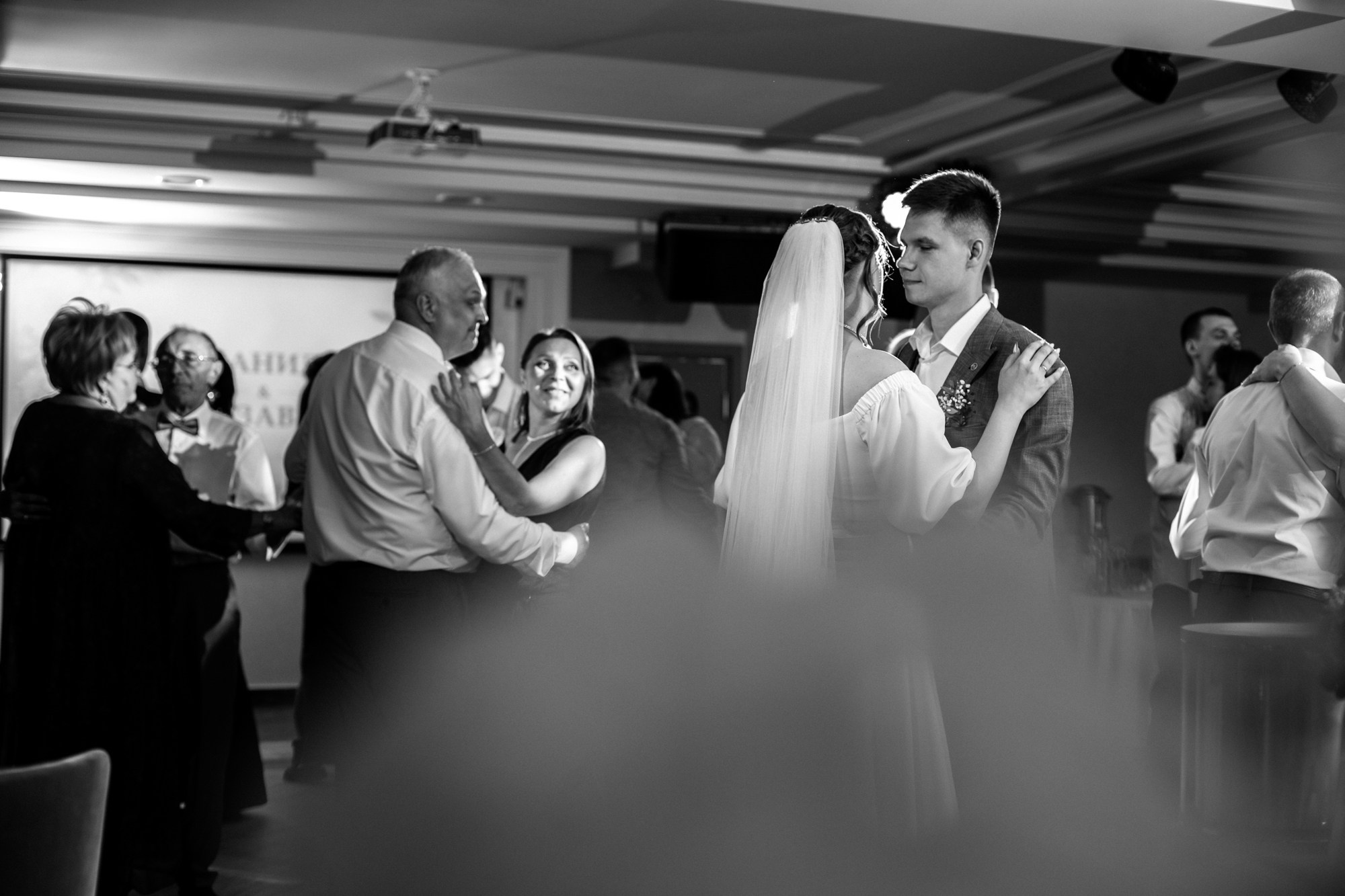 Данил и Лиза. Свадебный и портретный фотограф в Омске Антон Карев