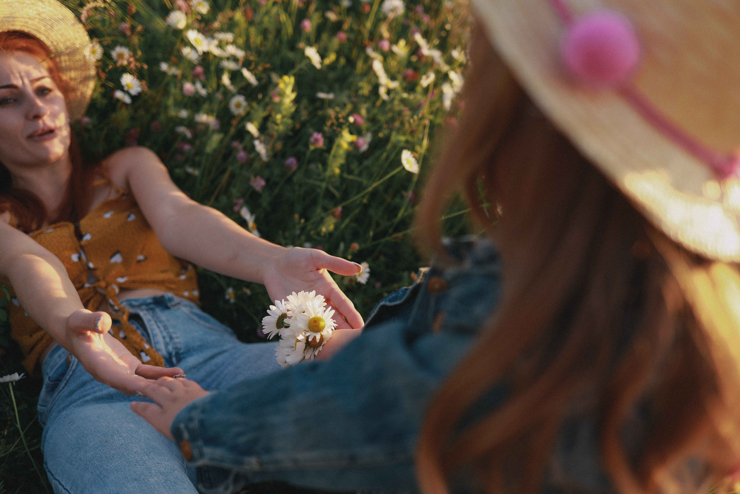 Согреты любовью и вечерним солнышком. Чудесная семья с открытой и чистой душой. Свадебный фотограф Мироманов Николай в Крыму