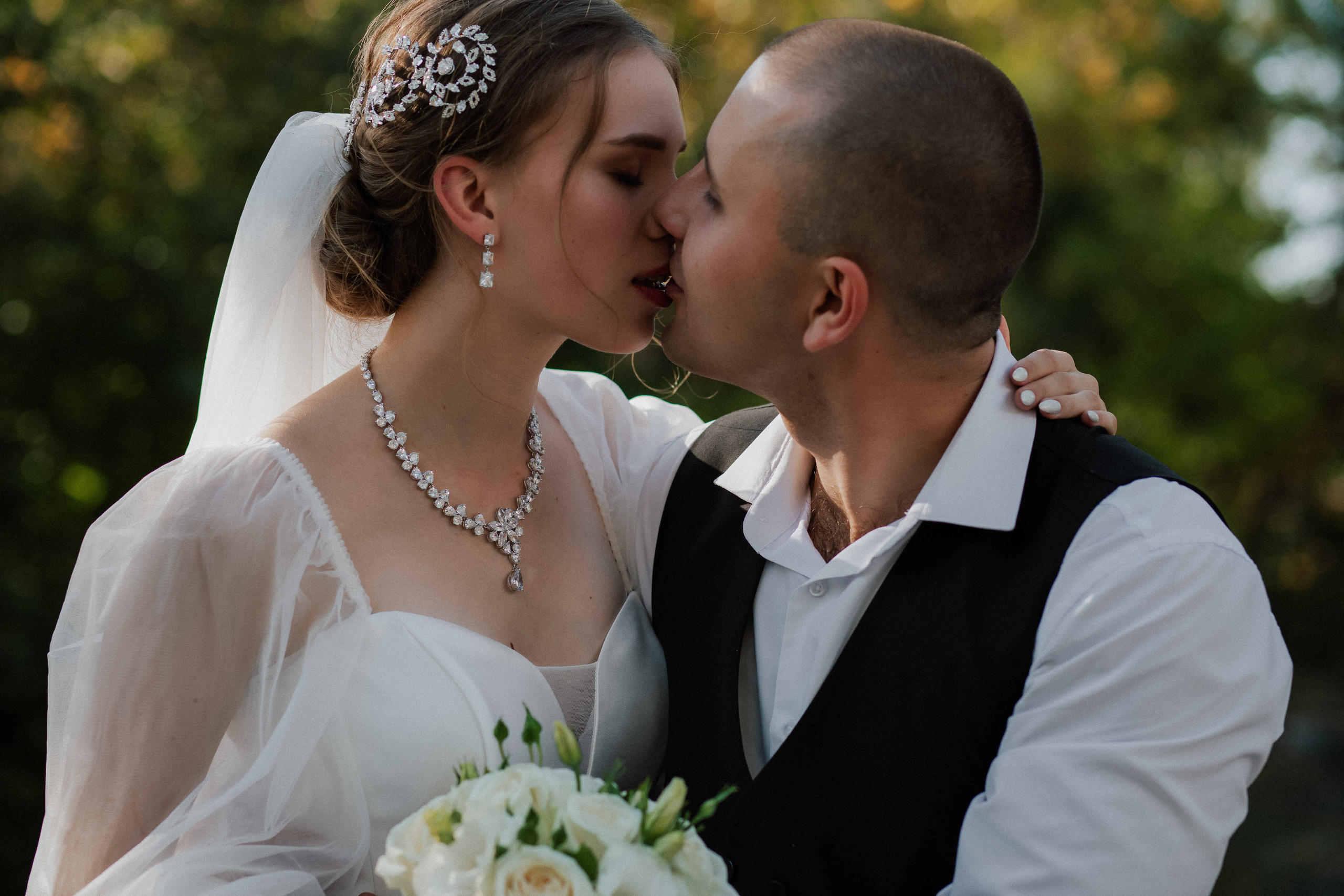 Ручки. Свадебный фотограф Мироманов Николай в Крыму