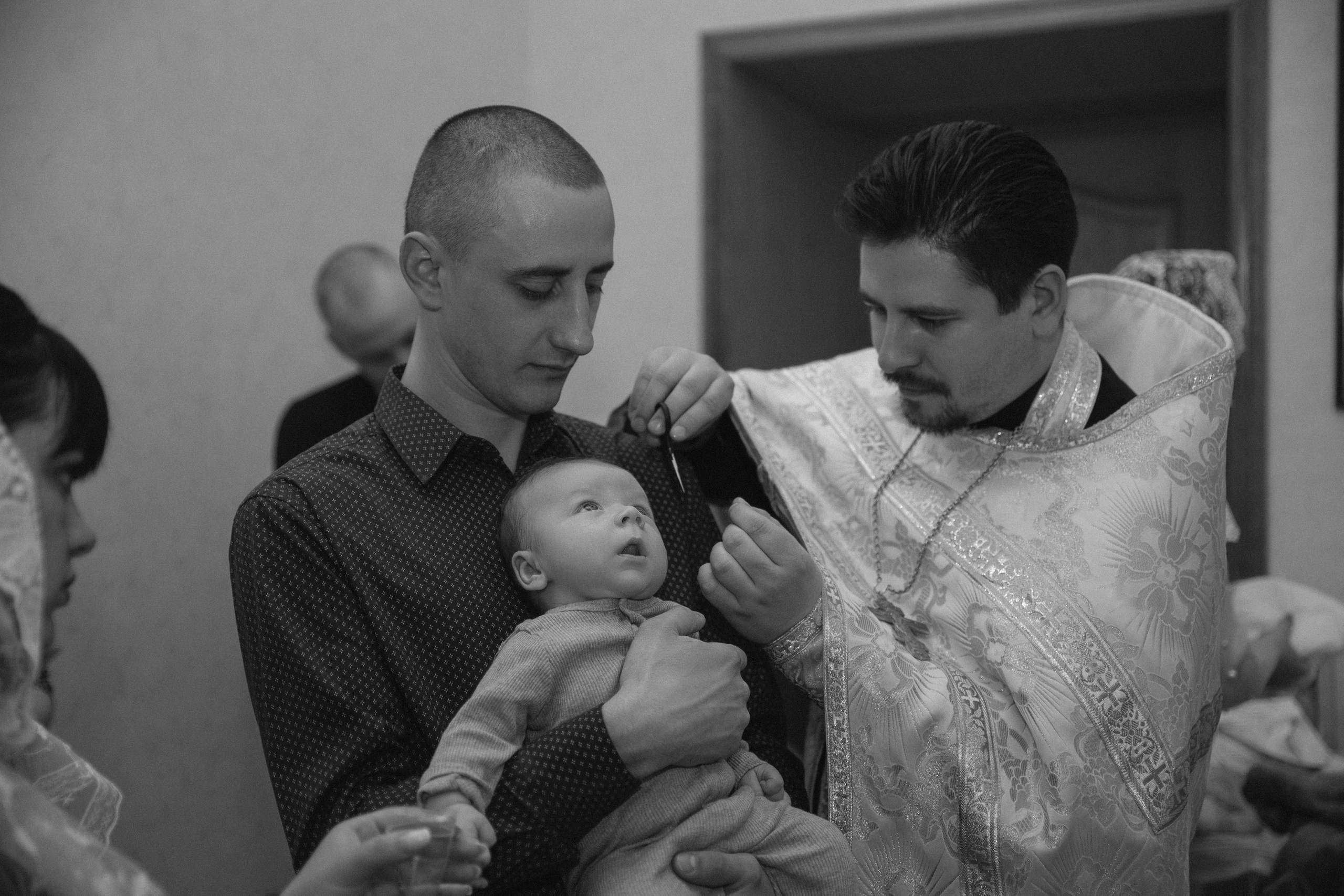 История крещения Артема. Свадебный фотограф Мироманов Николай в Крыму