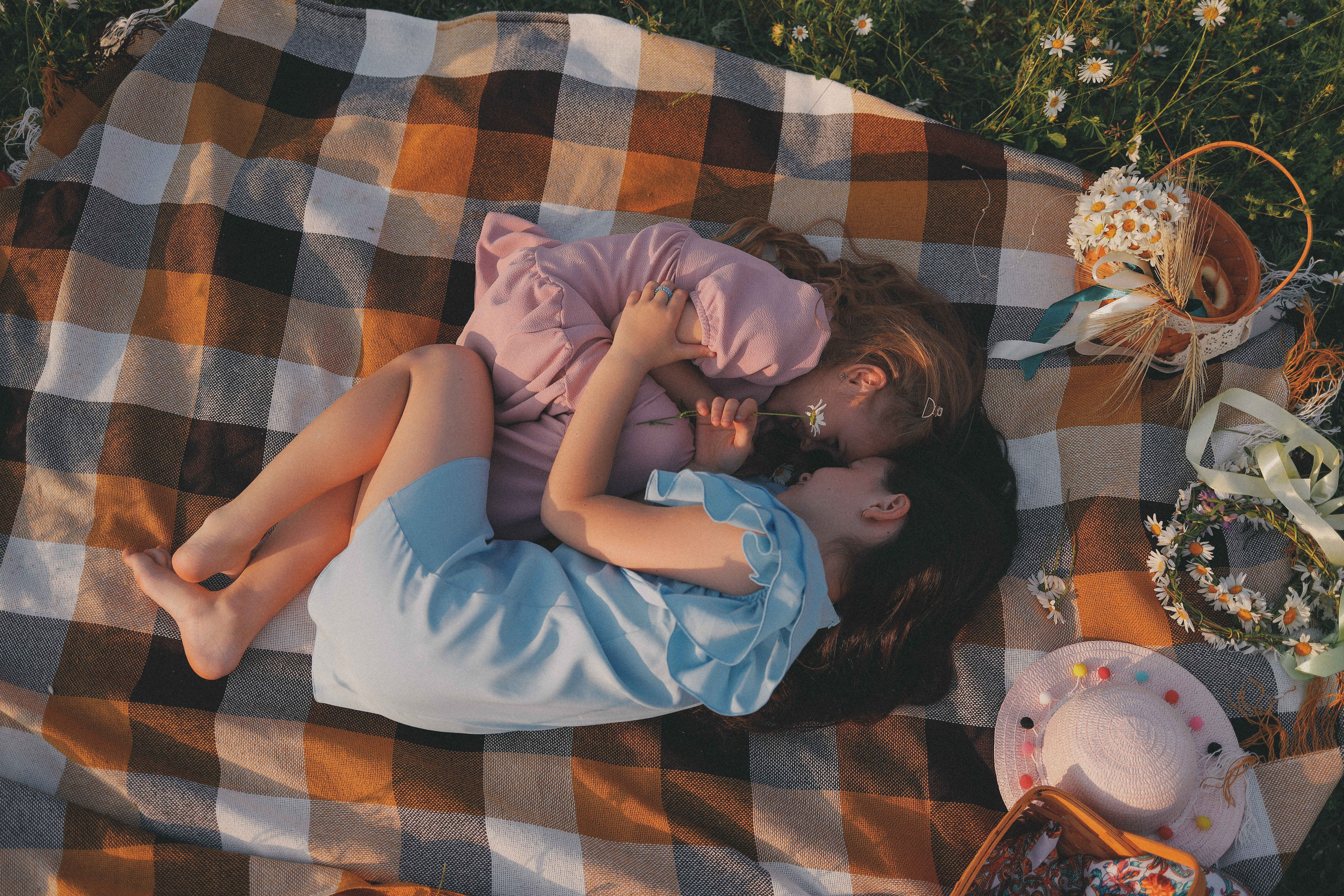 Сестрички. Свадебный фотограф Мироманов Николай в Крыму