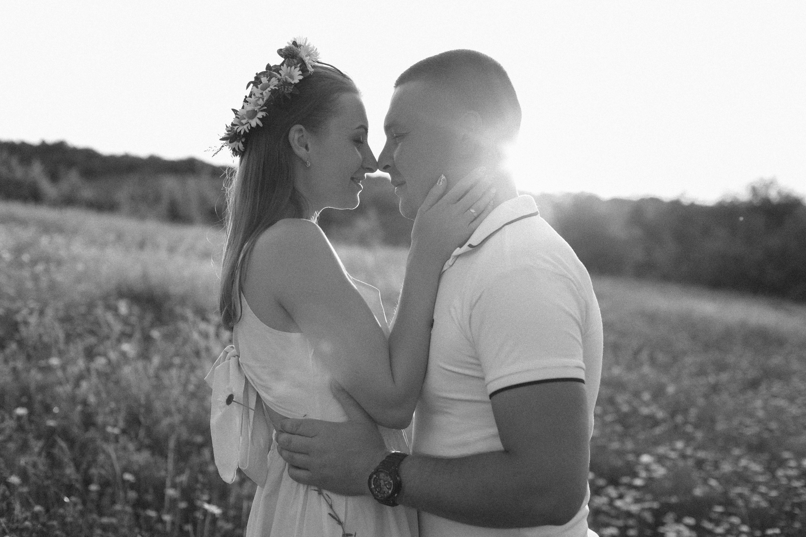 Согреты любовью и вечерним солнышком. Чудесная семья с открытой и чистой душой. Свадебный фотограф Мироманов Николай в Крыму