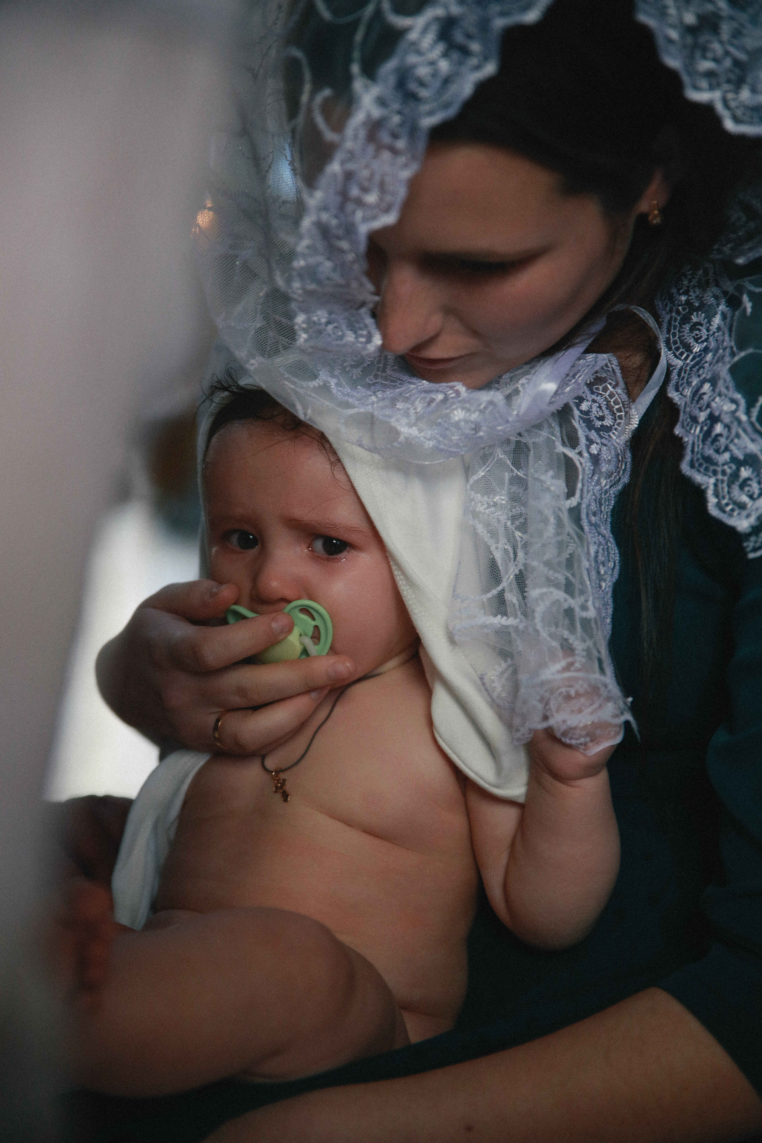 История крещения Алисы). Свадебный фотограф Мироманов Николай в Крыму
