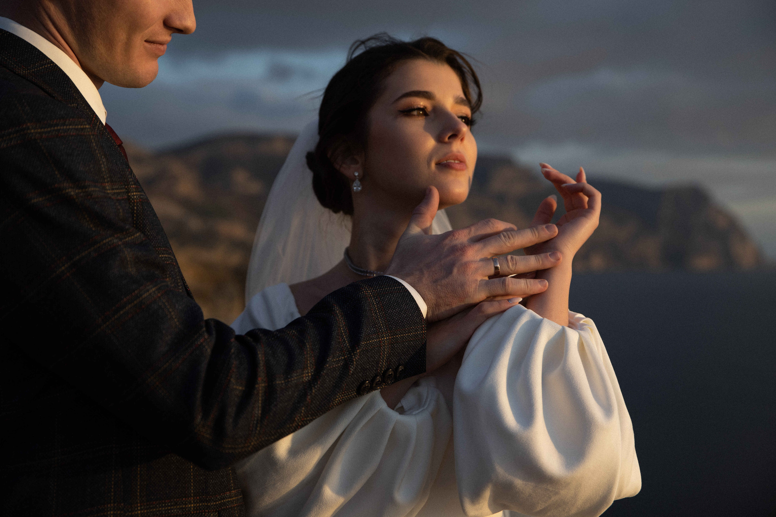 Нежность в каждом прикосновении. Свадебный фотограф Мироманов Николай в Крыму