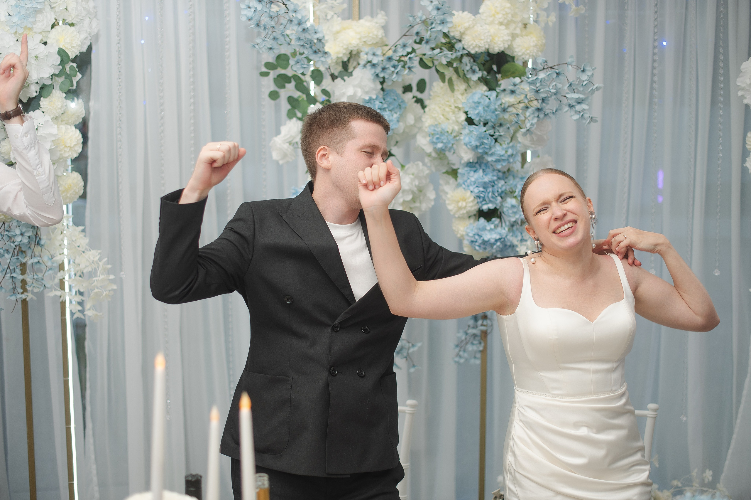 Свадебная рэп бабушка. Свадебный фотограф в Ярославле Денис Медоваров