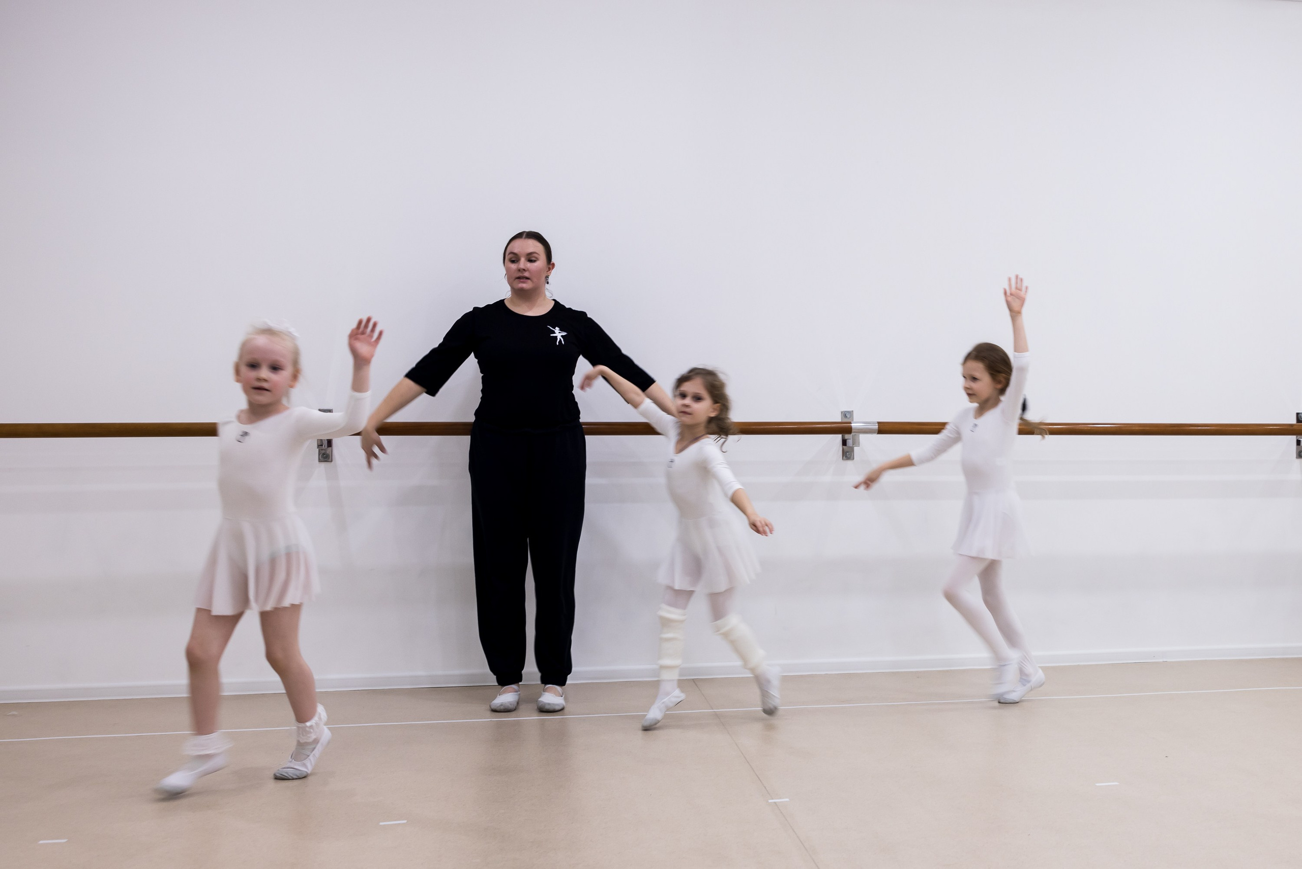 Открытый урок Яси в студии балета (01/03/2024). OLGA OLEYNIKOVA Пространство, люди, смыслы