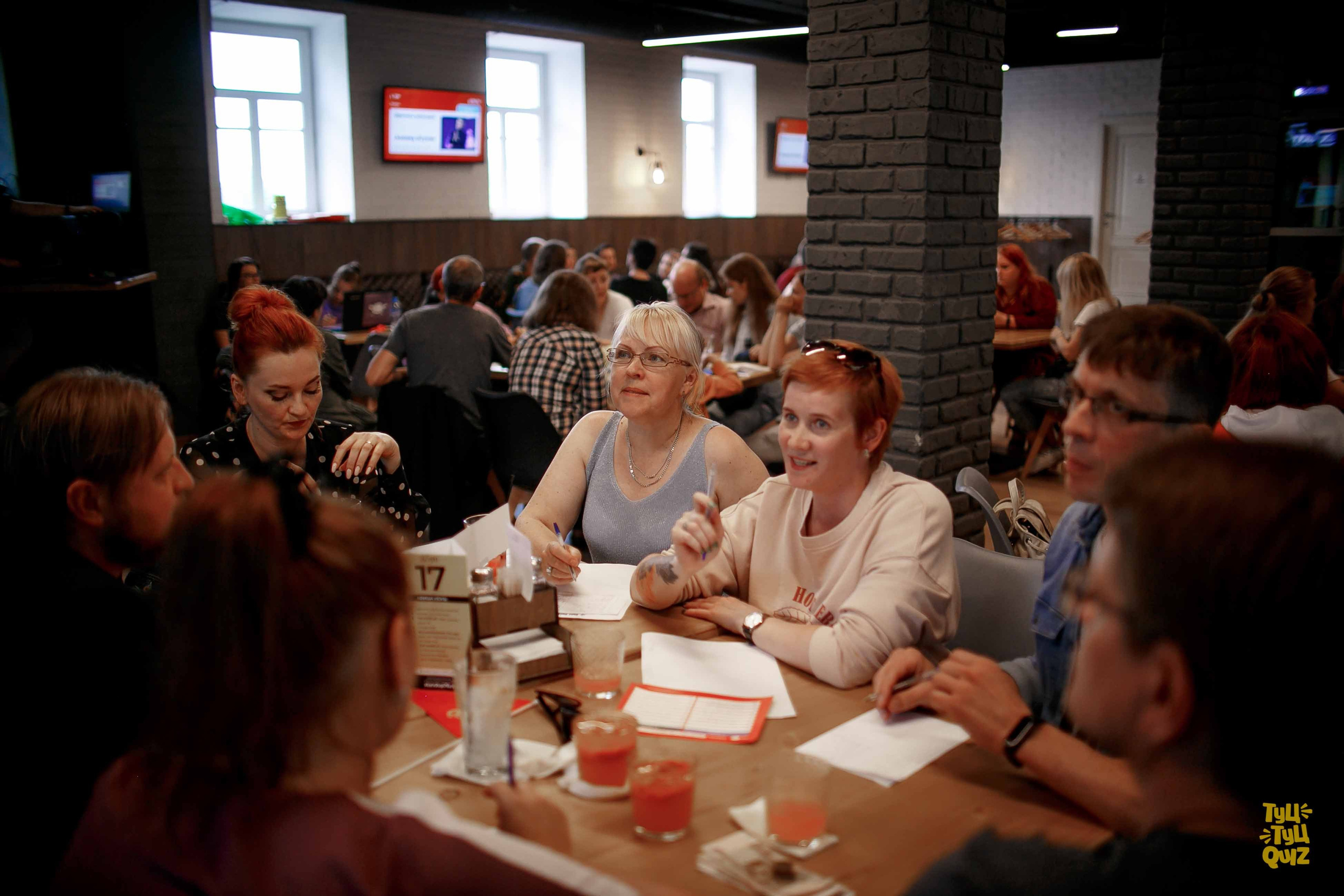 Туц туц квиз. Ваш репортажный фотограф Артемий Антонов