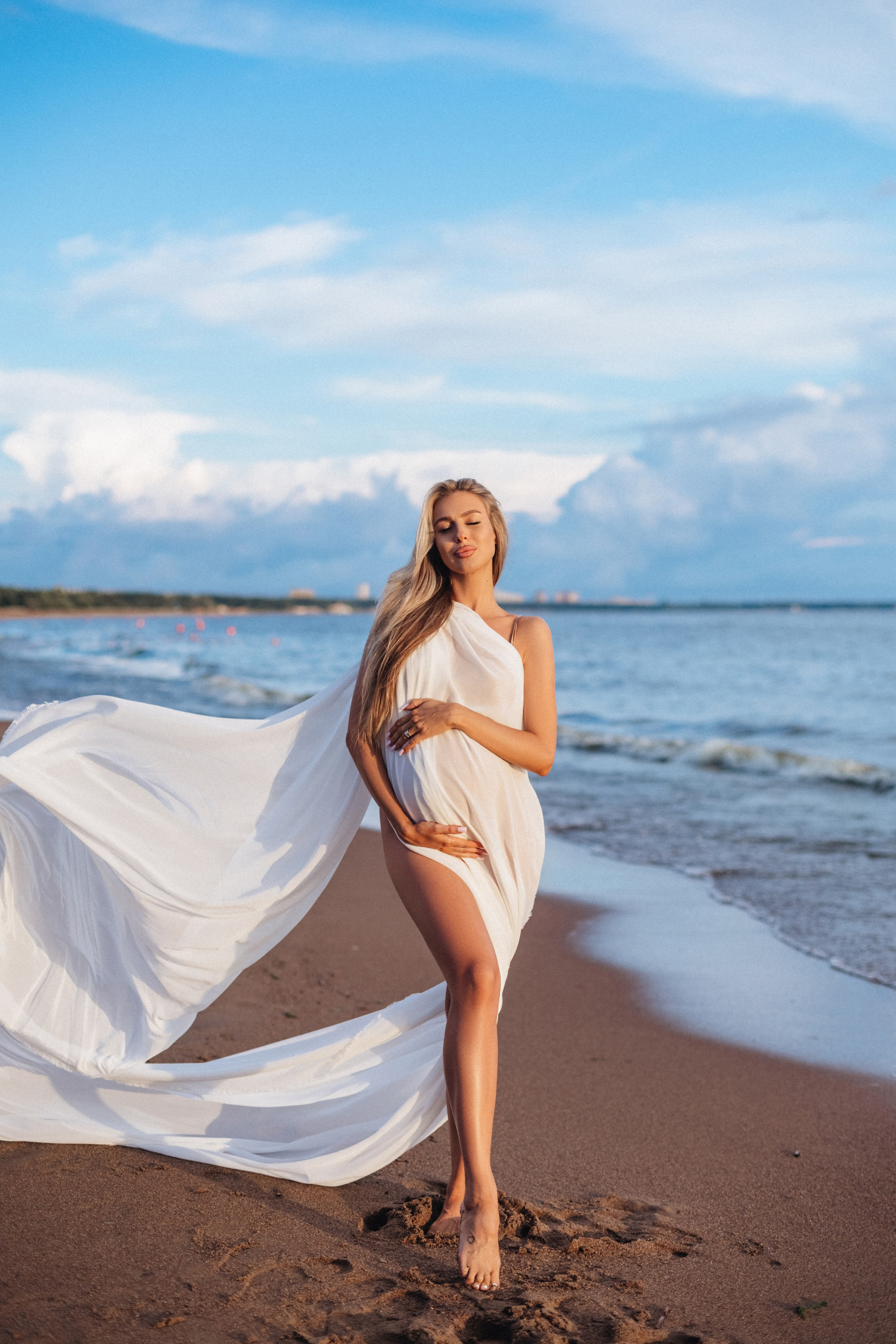 Sea. NatalieDmi — фотосессия беременности, семейный фотограф, портрет