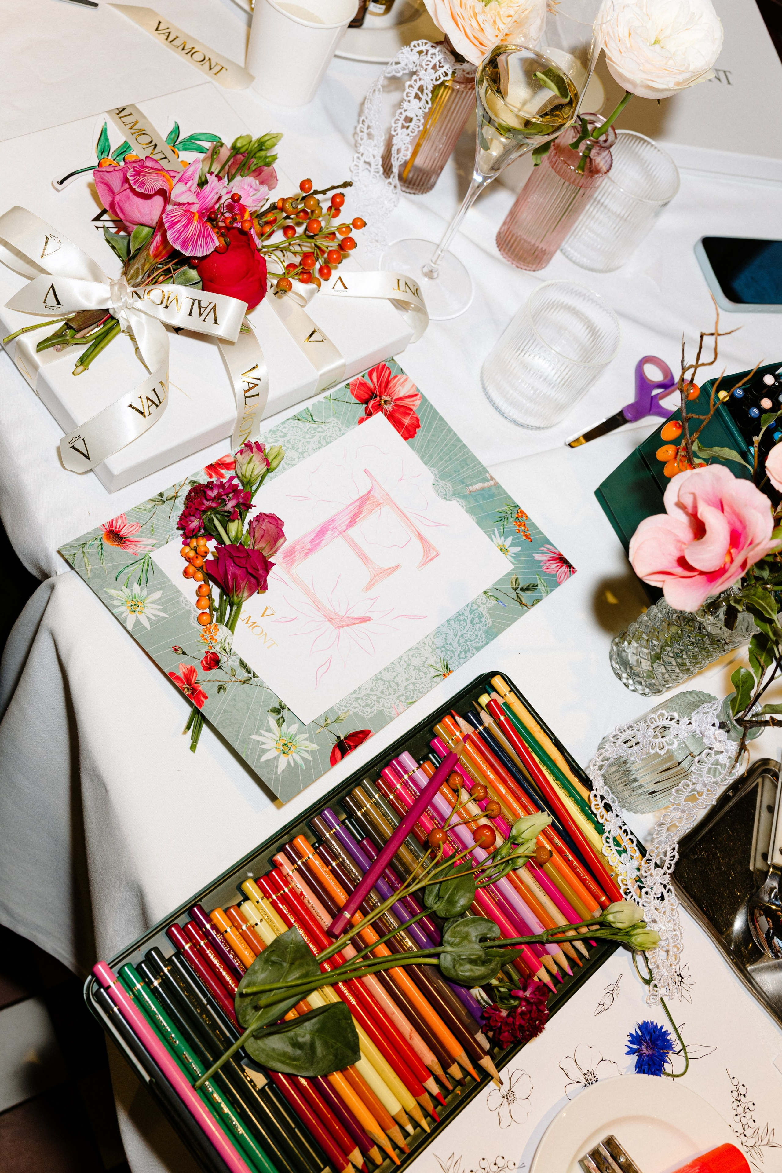 For VALMONT. Костя Жуков — фотограф в Москве