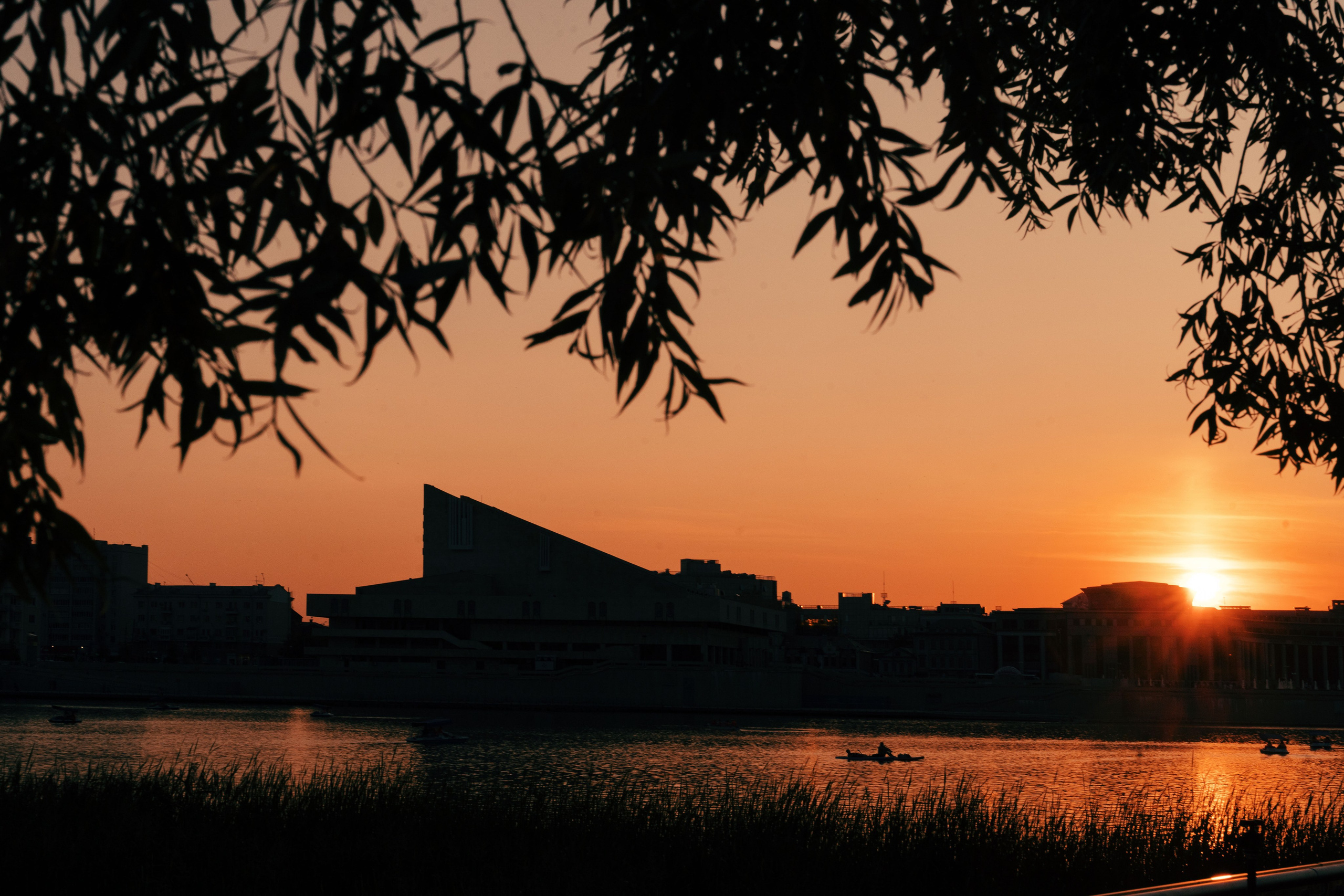 Вечер электронной музыки на Озере Кабан / 2023. Саша Копылов, фотограф в Казани