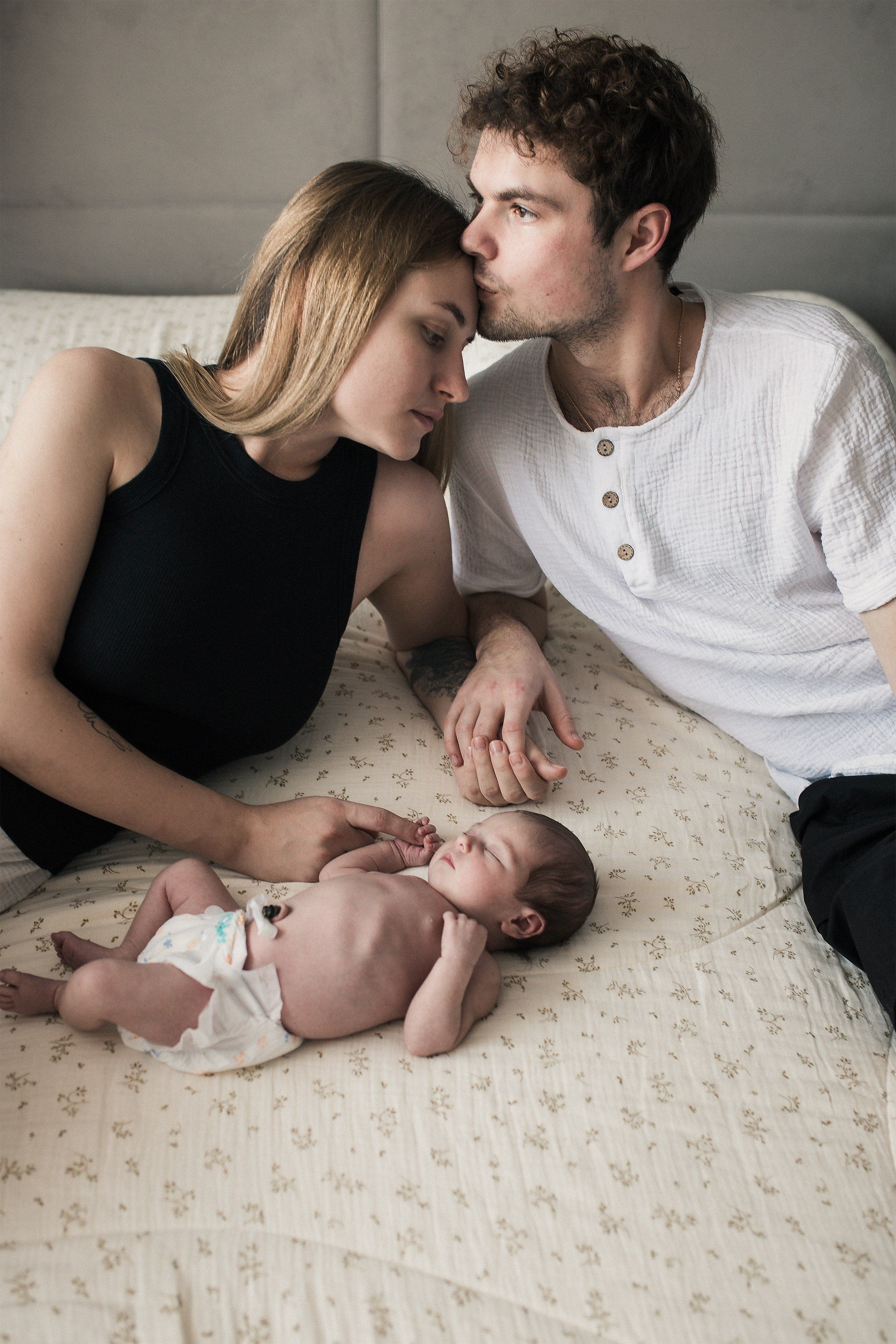 семейная фотосессия с новорождённым в краснодаре